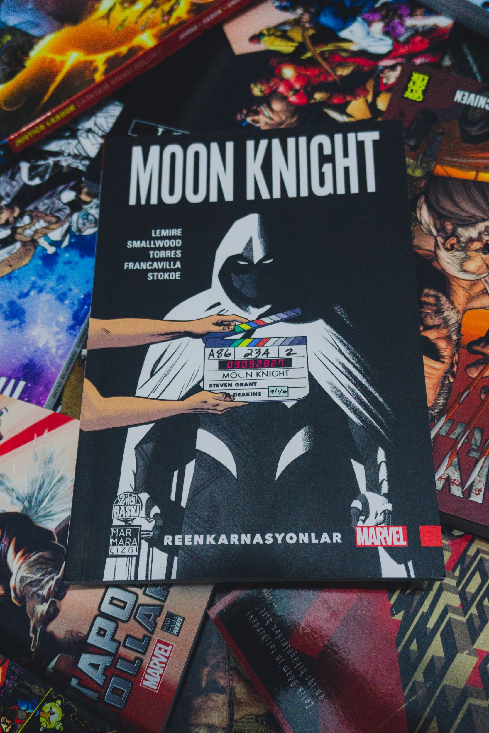 Embrace Chaos – Moon Knight Review By Conrad Gardner