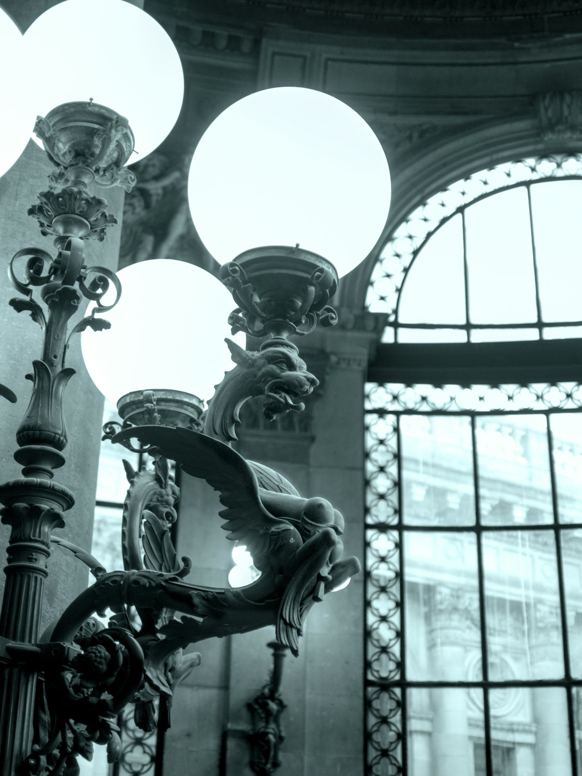 Praise for 'Mexican Gothic' by Silvia Moreno-Garcia