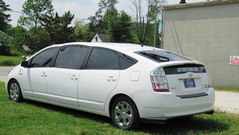 Prius-Stretch-Limo-copy.jpg