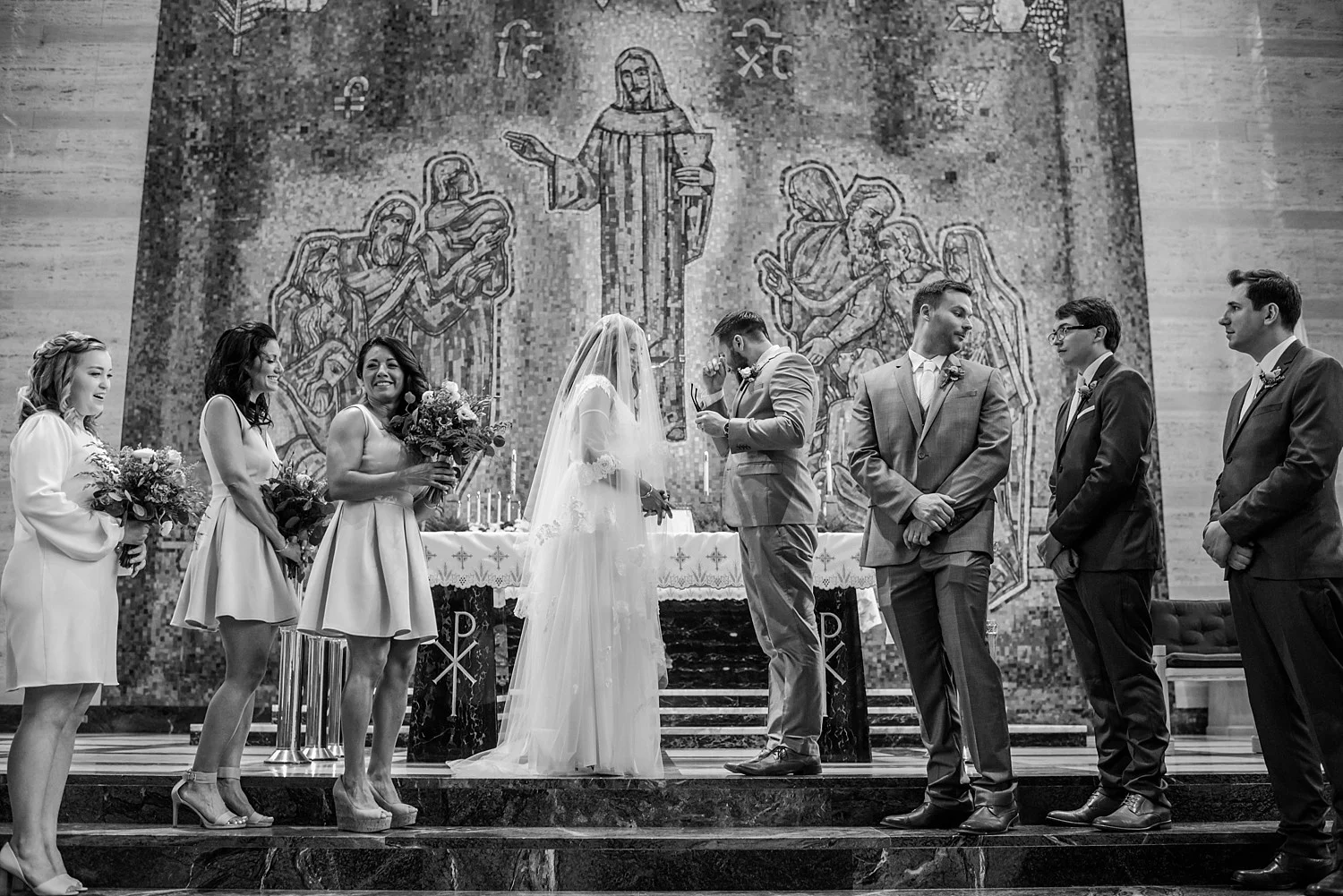 Crown-point-ecology-center-wedding_0010.jpg