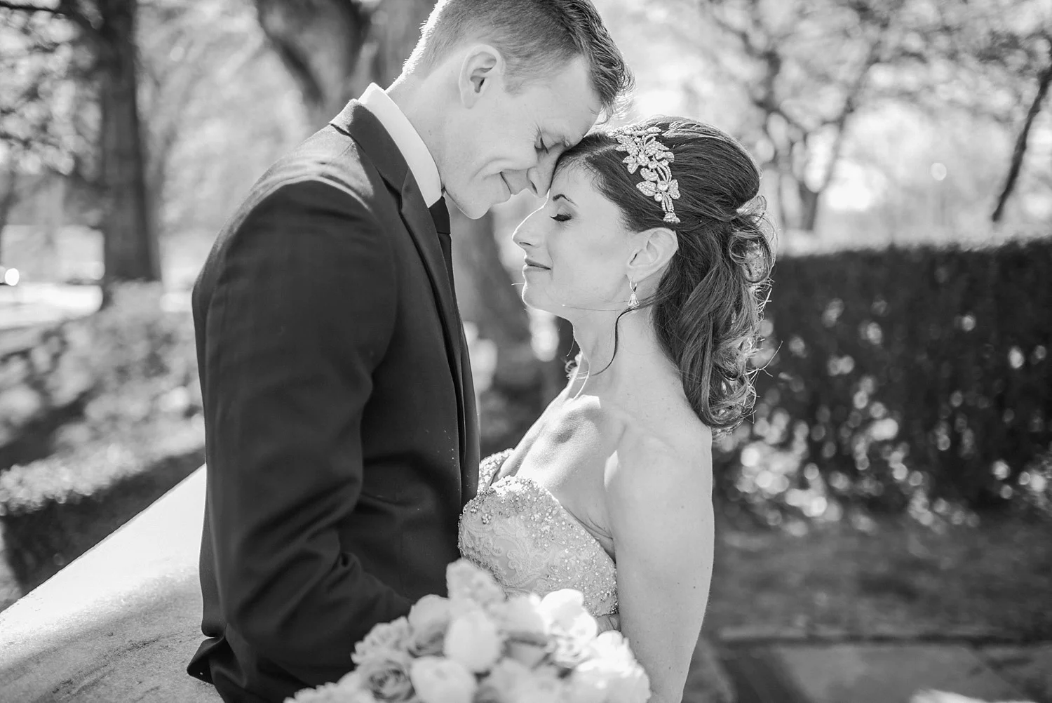 Tudor-arms-hotel-cleveland-wedding_0011.jpg