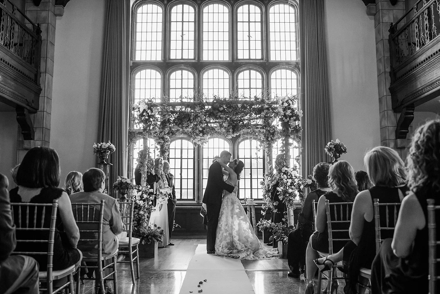 Tudor-arms-hotel-cleveland-wedding_0019.jpg