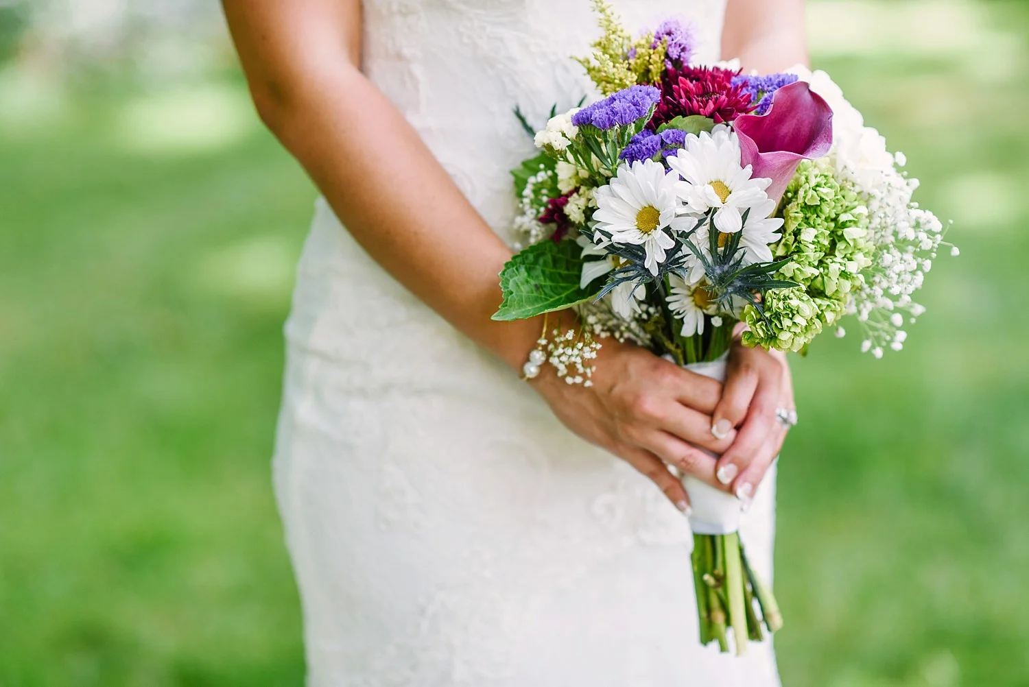 Mohican-Grand-Barn-Wedding_0028.jpg