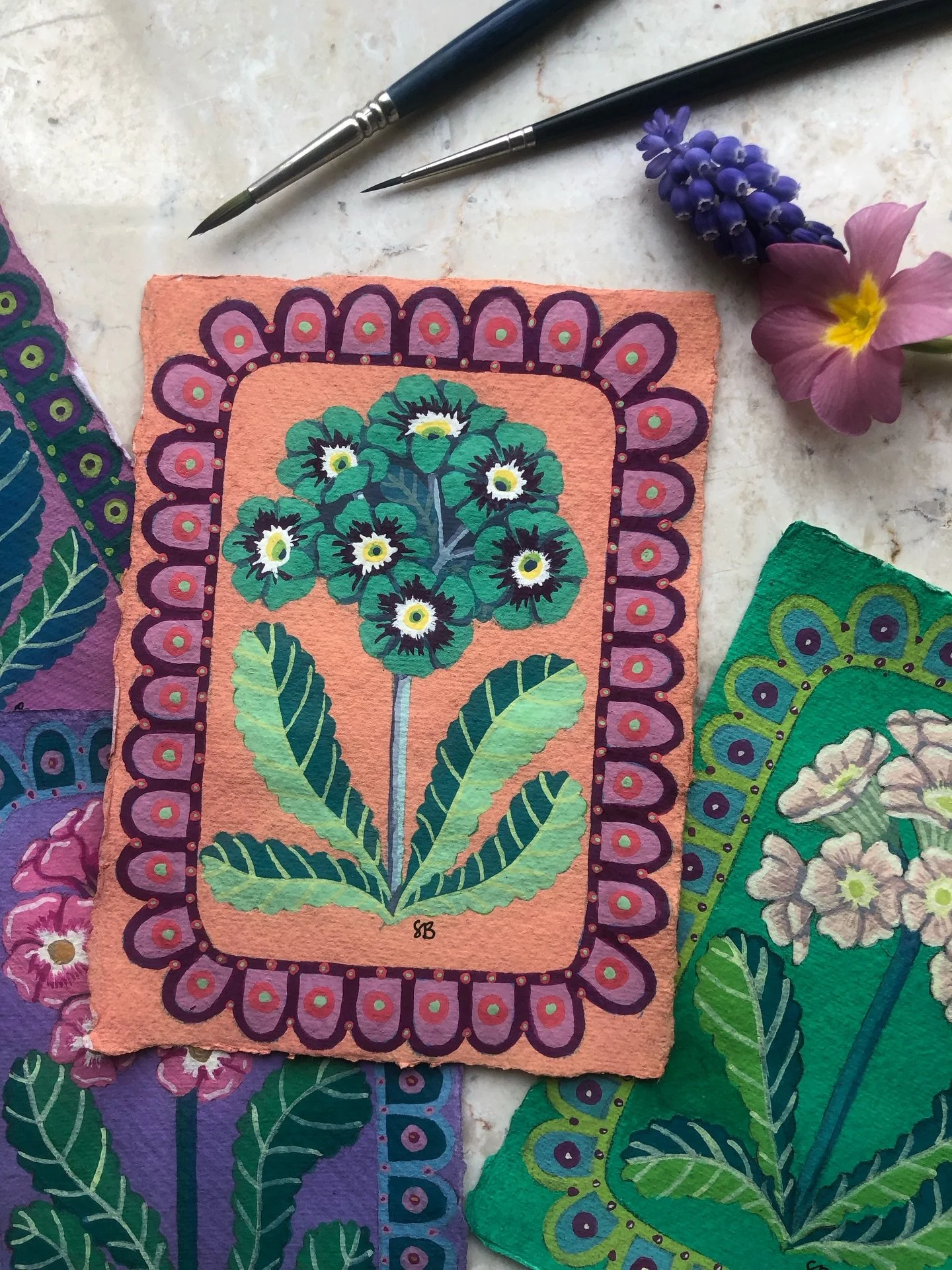 A fourth auricula for my collection.

Something I keep noticing throughout this project is how much the coloured grounds push me out of my comfort zone. This one took far longer than usual to resolve, but finally I feel like I found my happy place wi