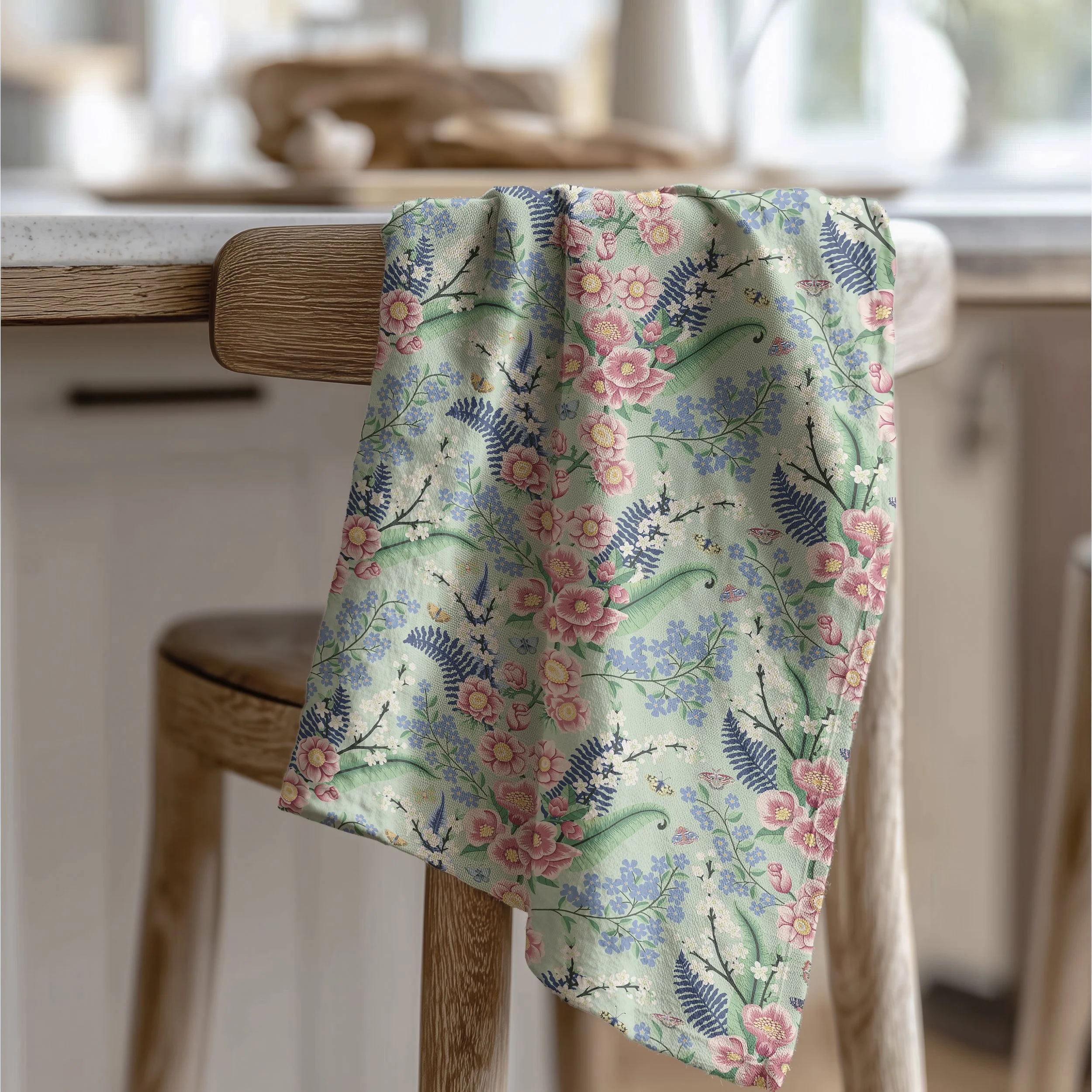 3.Chinoiserie-_TeaTowel_SusieBatsford_TheIllustrarium.jpg