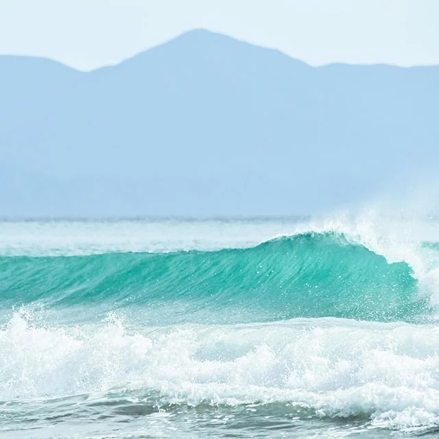 Good Morning, everyone! ☀️ What did you dream last night? Who did you dream about? It&rsquo;s weird how sometimes we can dream about people that we barely know, or people we haven&rsquo;t seen in ages, and it makes us feel closer to them. And then yo