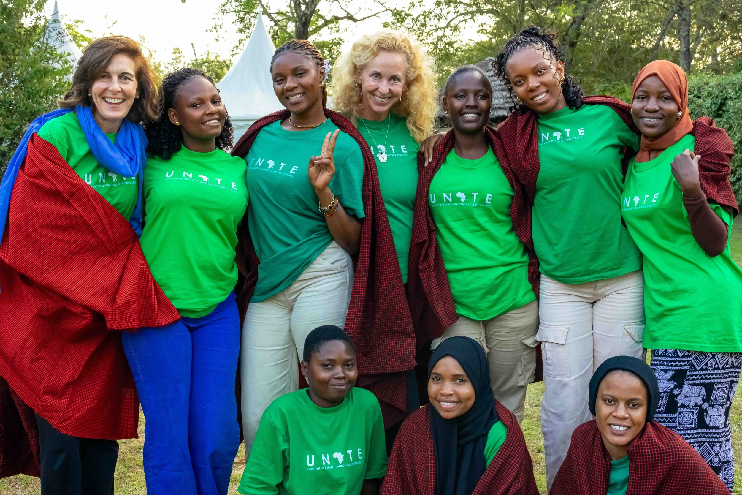 2025.10.16_Sega Girls photo with Anne Wells and Kim.jpeg