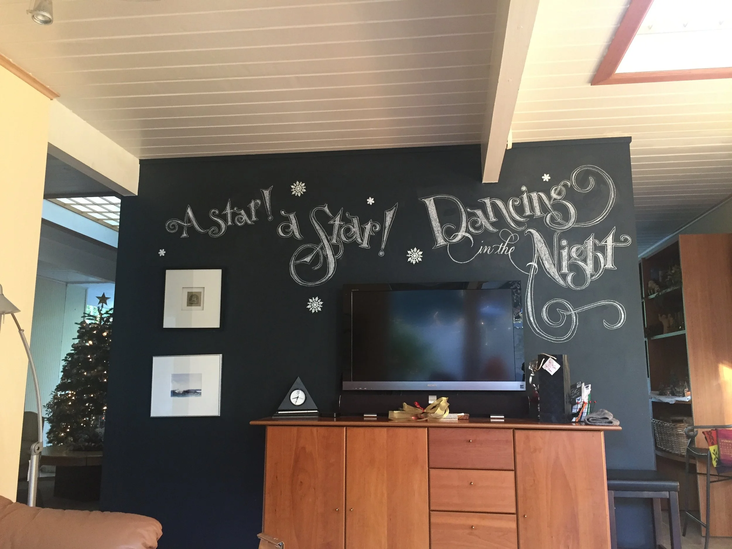 Christmas chalk wall installation, private home