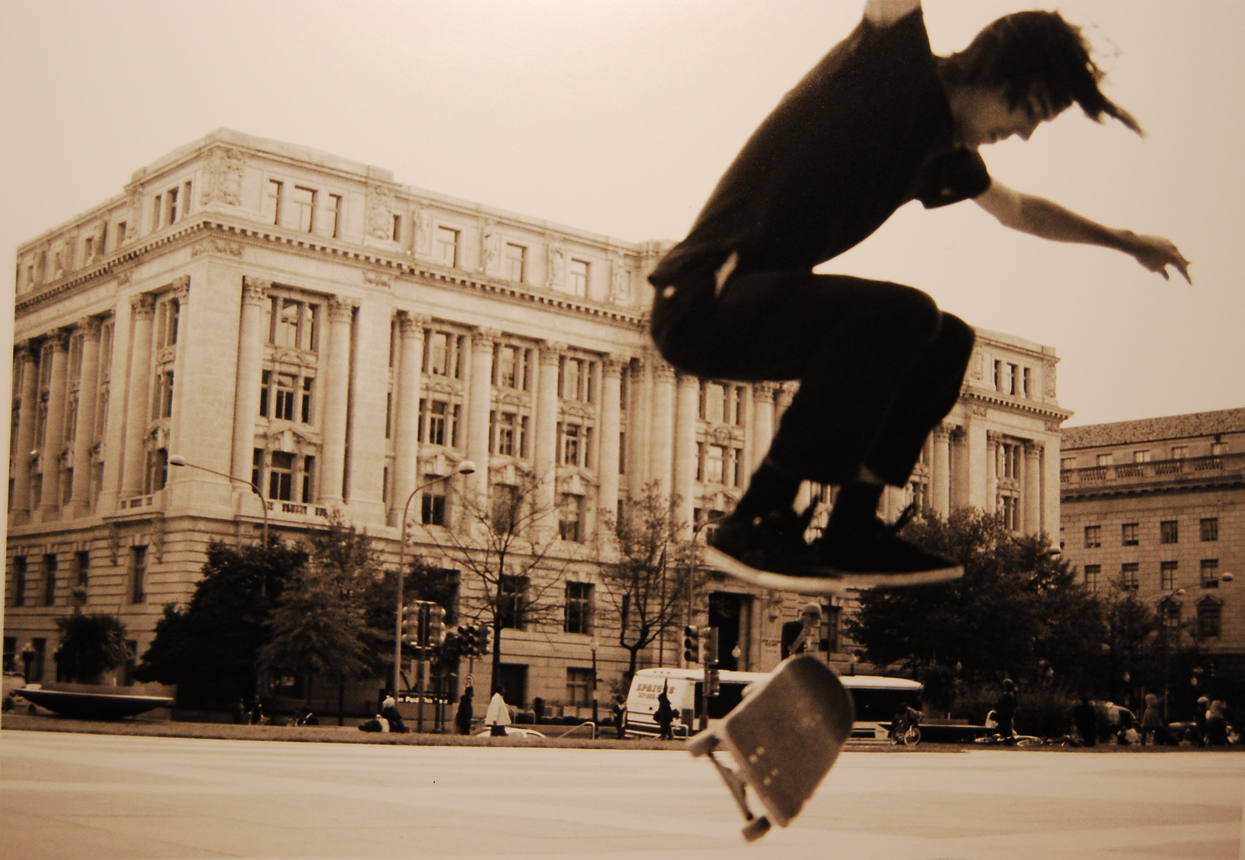 Thomas_Skateboarding.png
