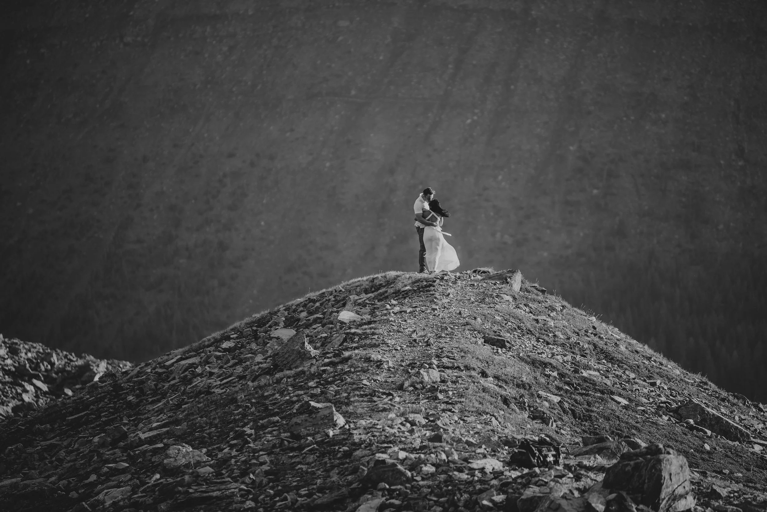 Kananaskis mountain engagement sunset gorgeous couple calgary wedding photographer banff rocky mountain photographer