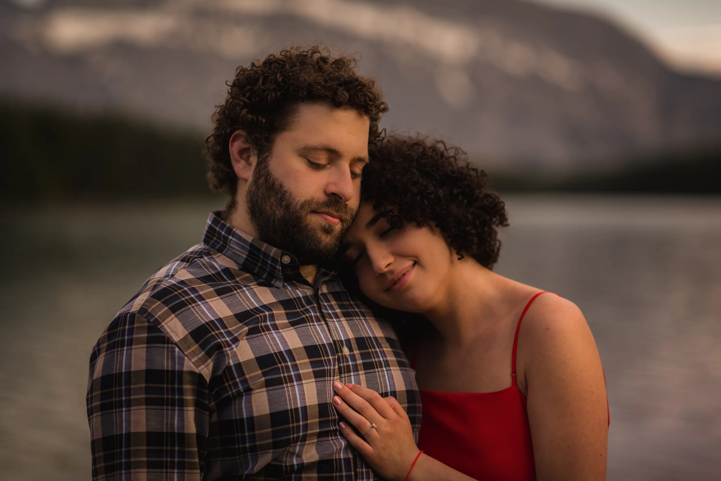 Two Jack Lake Banff engagement calgary banff wedding photographer