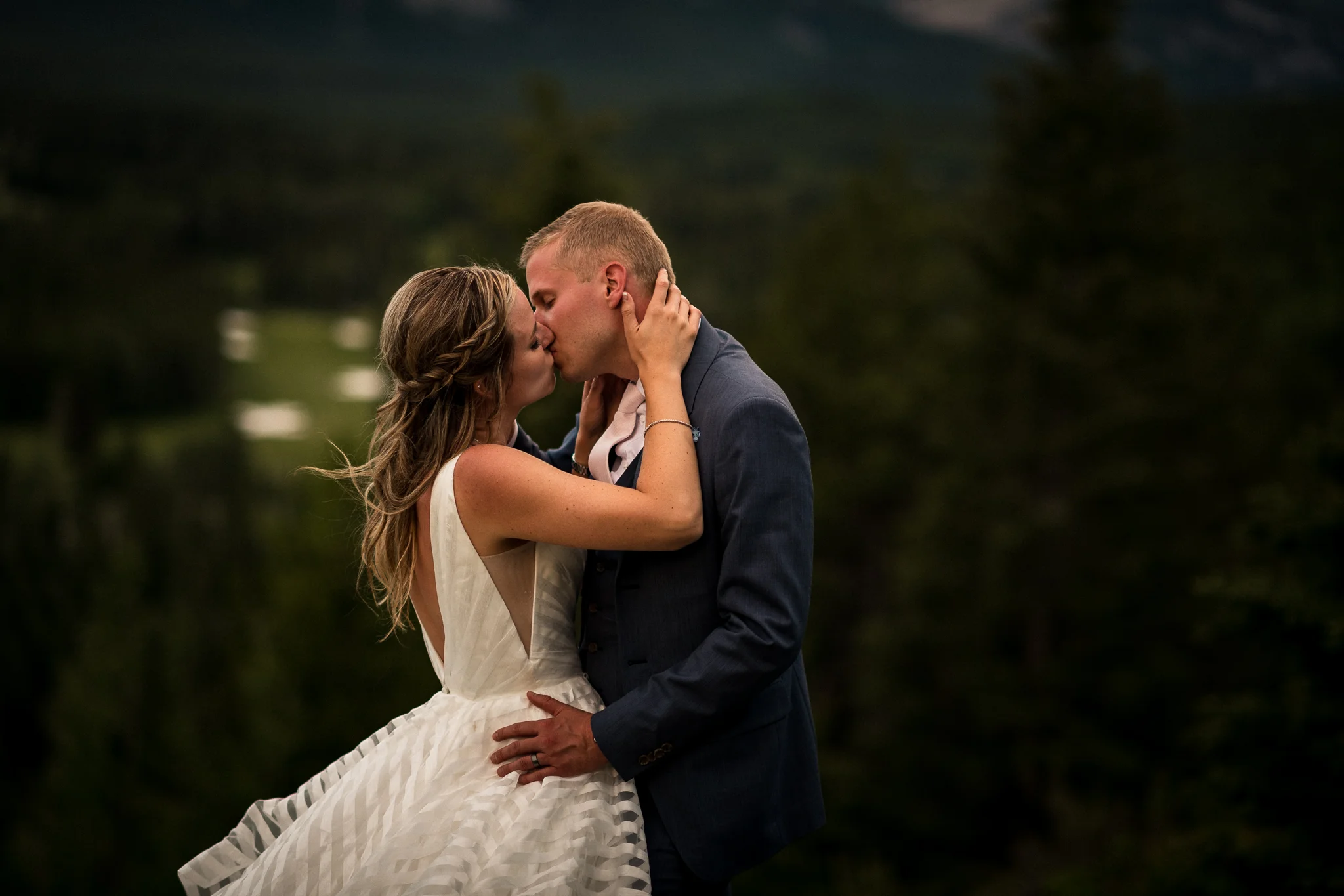 Pomeroy Kananaskis mountain lodge wedding Banff Calgary wedding photographer