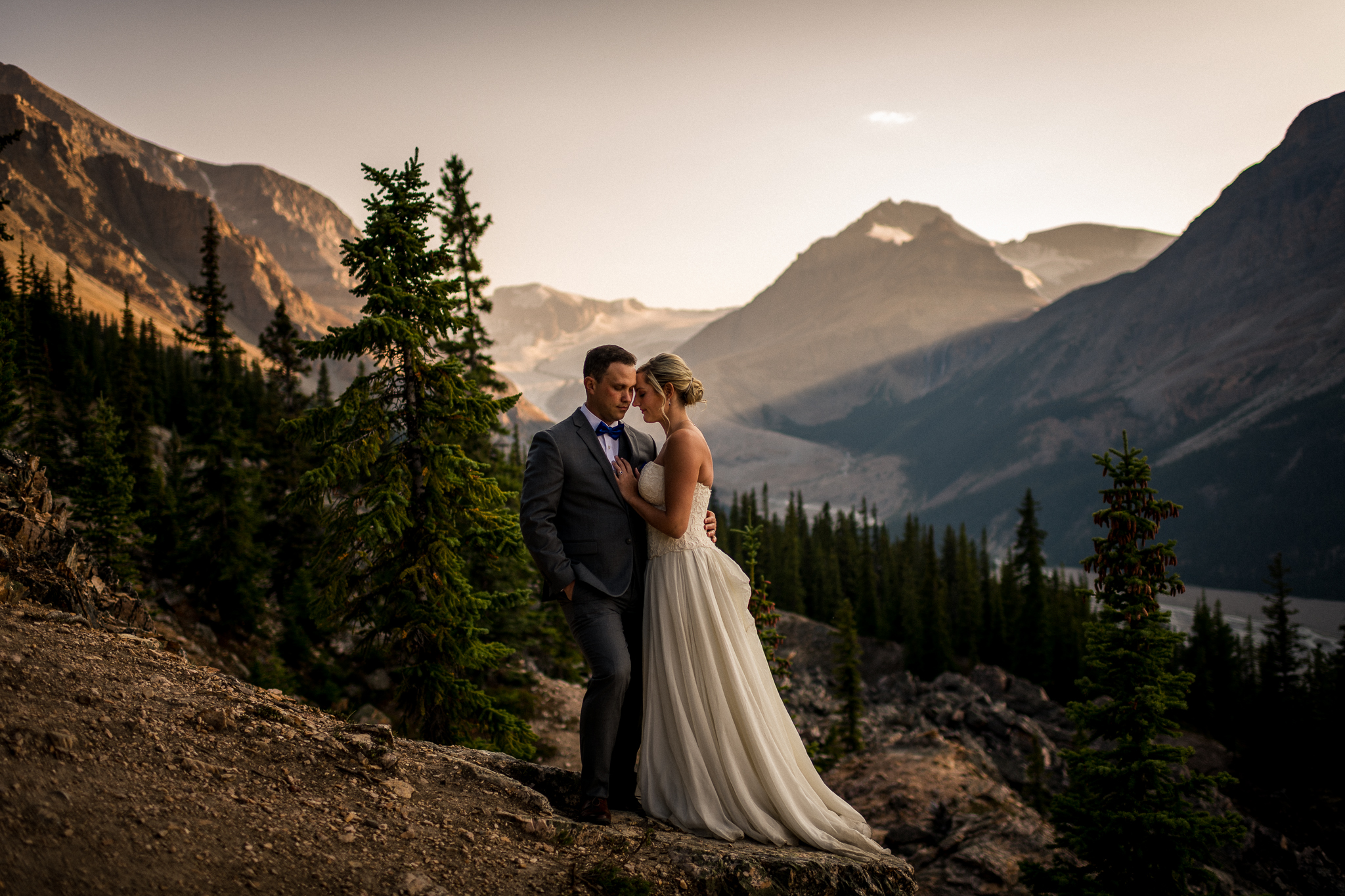 Peyto Lake Adventure Wedding Banff Wedding Photographer Lake Louise Calgary Wedding Photographer intimate elopement
