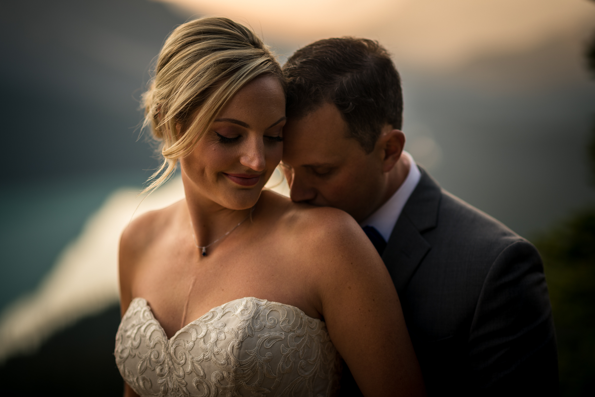 Peyto Lake Adventure Wedding Banff Wedding Photographer Lake Louise Calgary Wedding Photographer intimate elopement