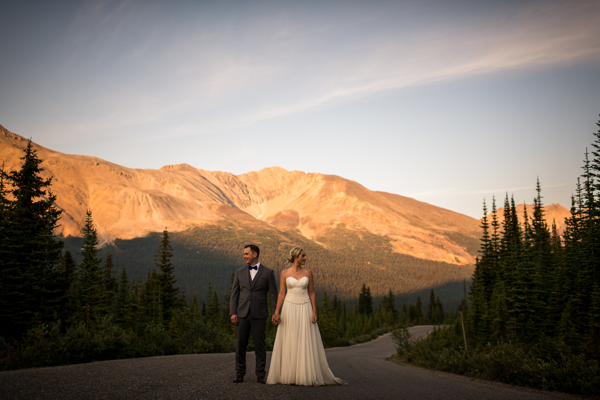 Peyto Lake Adventure Wedding Banff Wedding Photographer Lake Louise Calgary Wedding Photographer intimate elopement
