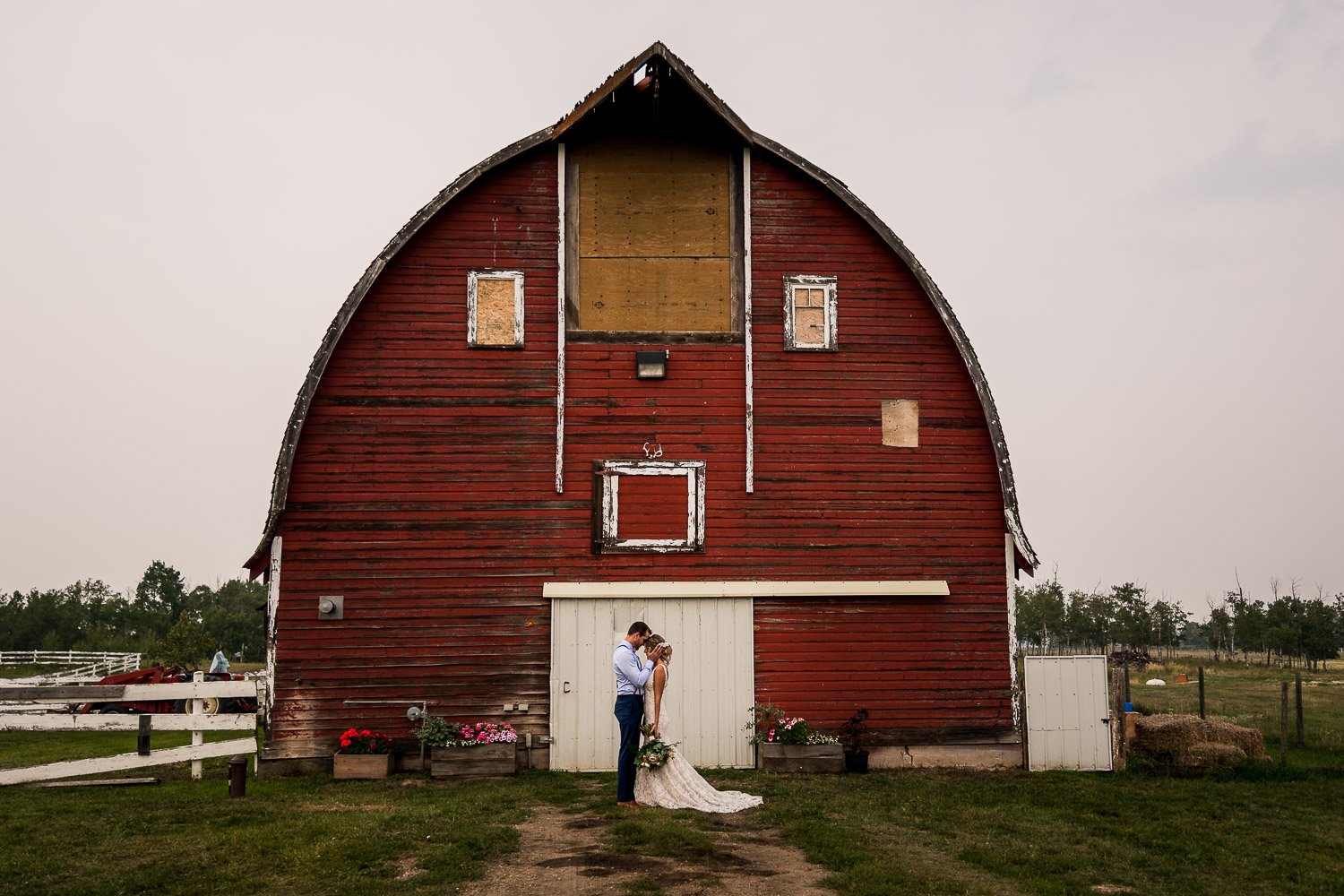 calgary bride and groom wedding portraits alberta rustic farm wedding banff wedding photographer elopement