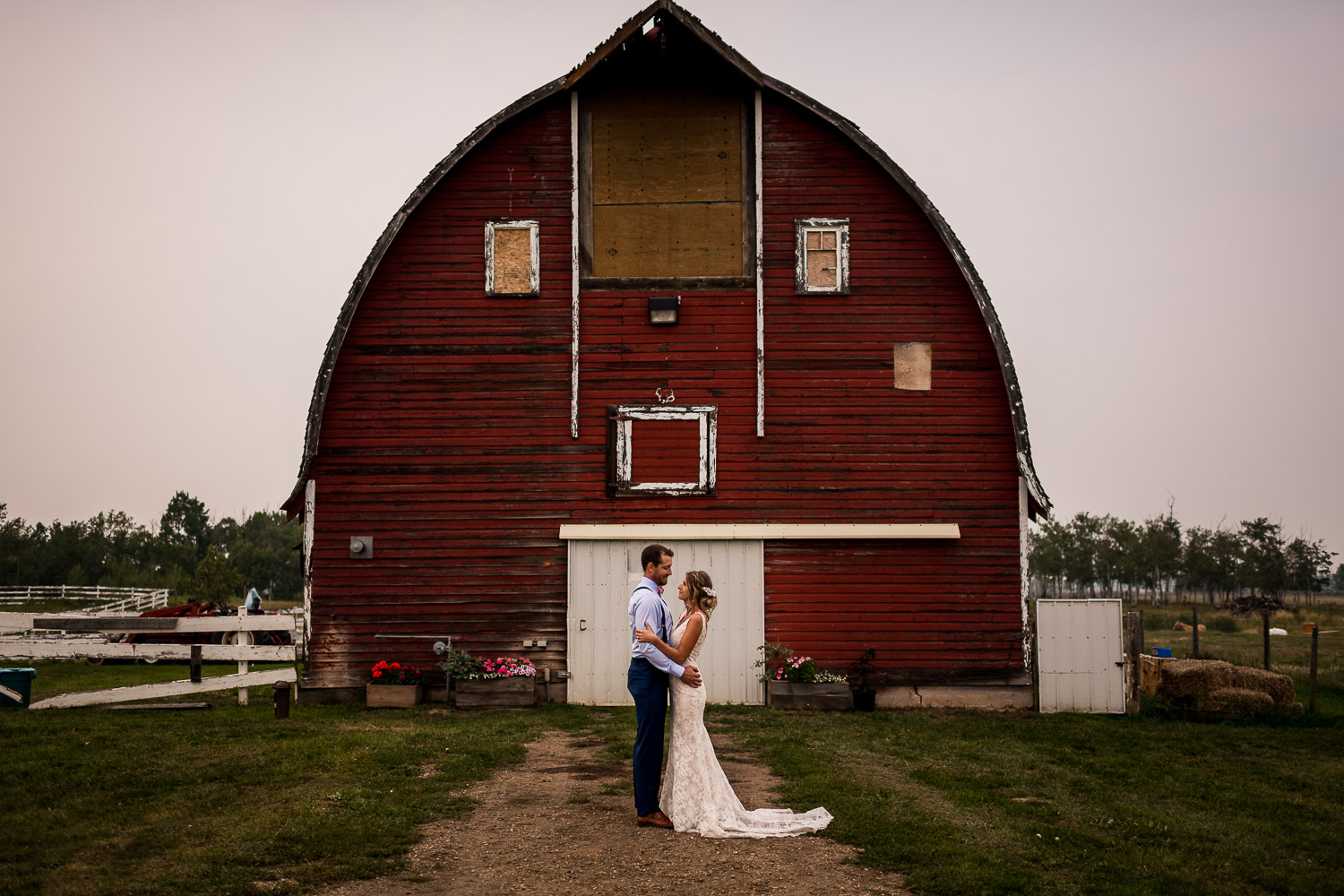 calgary bride and groom wedding portraits alberta rustic farm wedding banff wedding photographer elopement