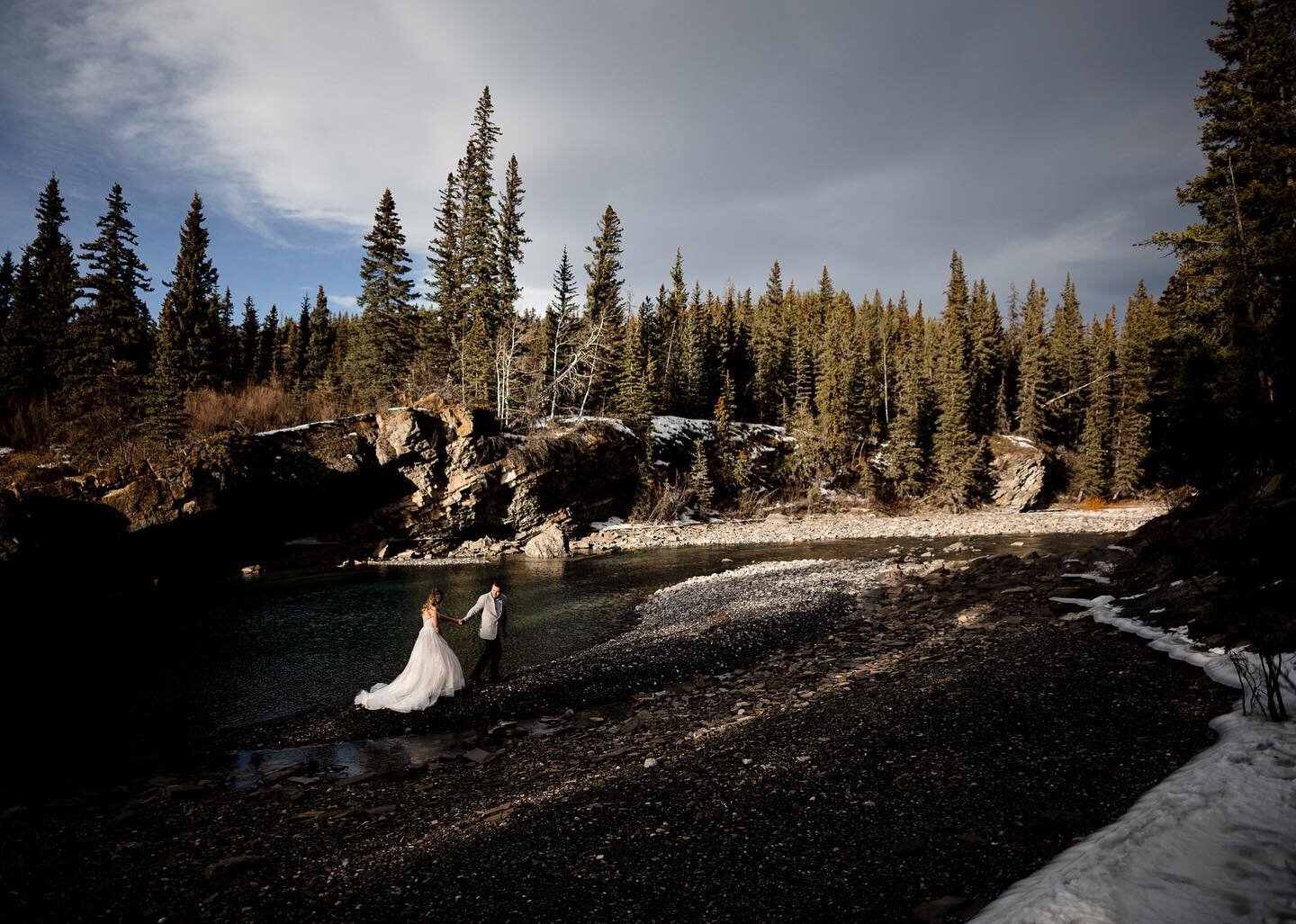 Take my hand, and show me forever
.
.
.
.
.
.
.
.
.
.
.
.
.
.
.
.
.
.
#lookslikefilmweddings #loveandwildhearts #banffelopement
#banffwedding #banffweddingphotographer #destinationweddingphotographer #lookslikefilm #photobugcommunity #chasinglight #m