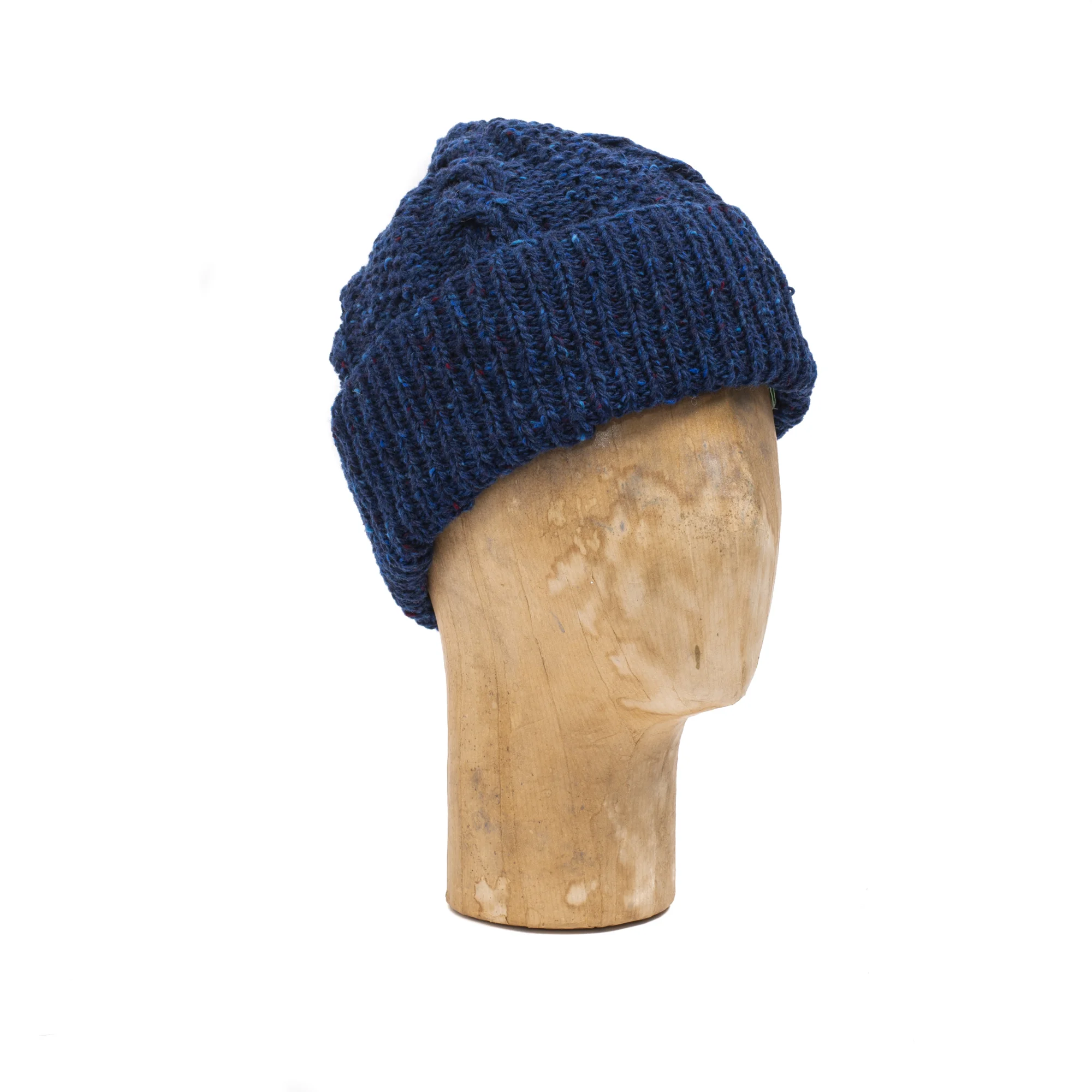 Inverallan x Allevol Donegal tweed side_ADN8272.jpg