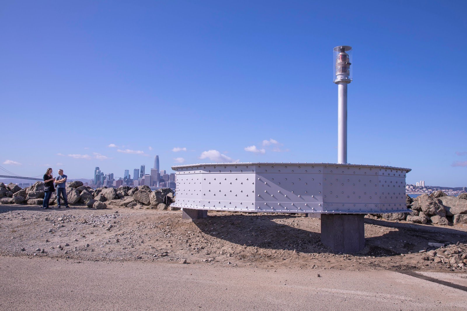 “Signal” has taken pieces of the old Bay Bridge and now functions as public art. Photography by Peter Salcido.