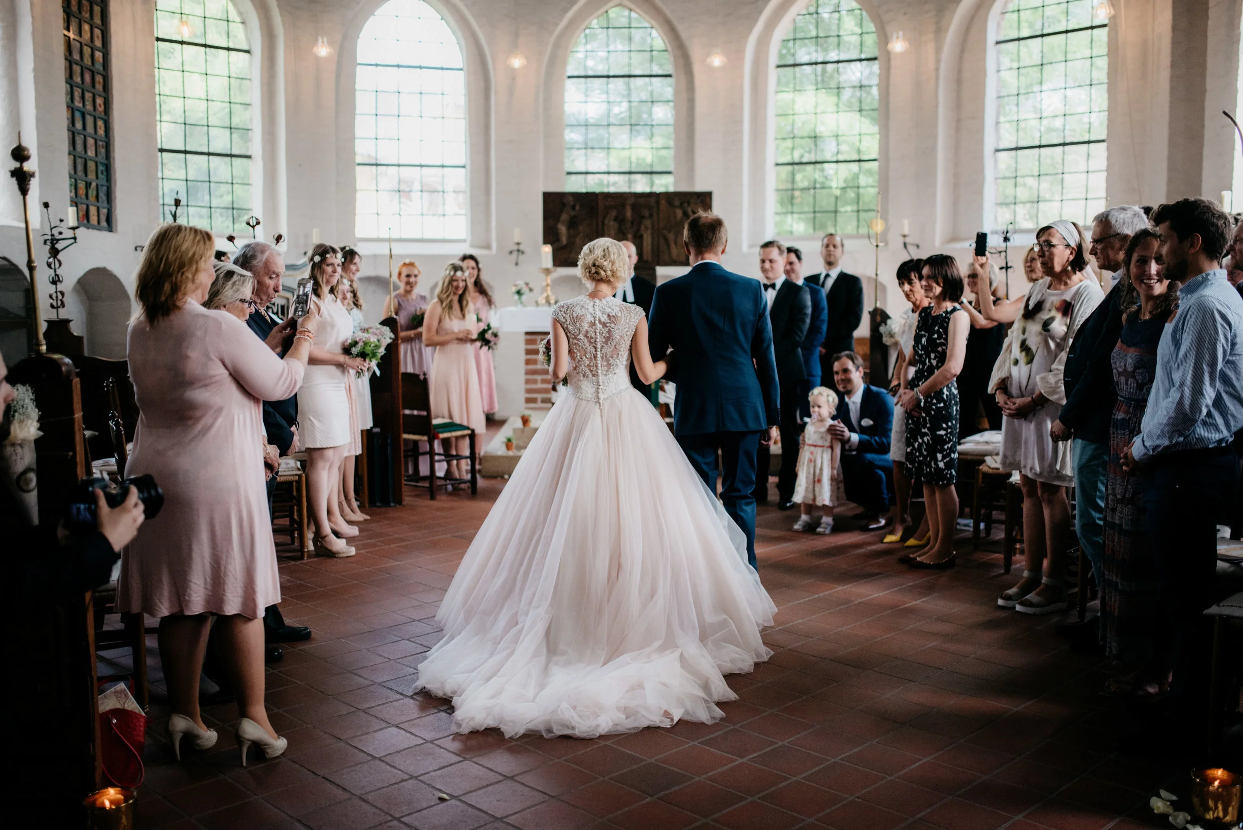 Zollenspieker Fährhaus summer wedding Hamburg