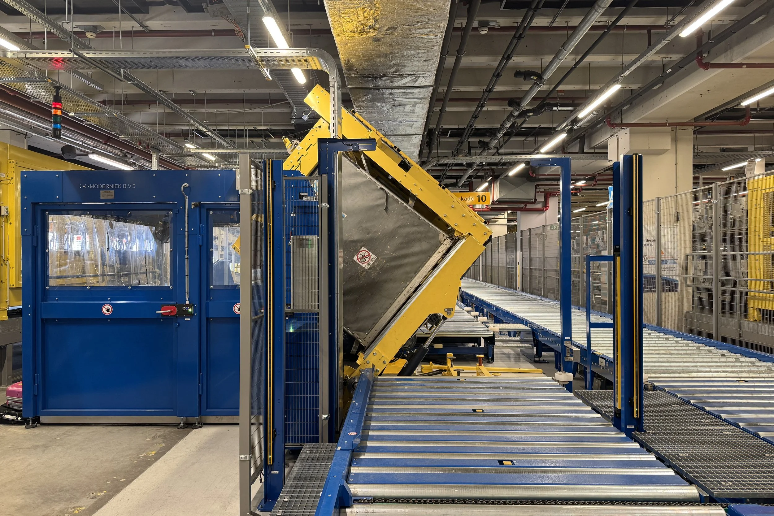 An ergonomic tip for smarter cargo unloading