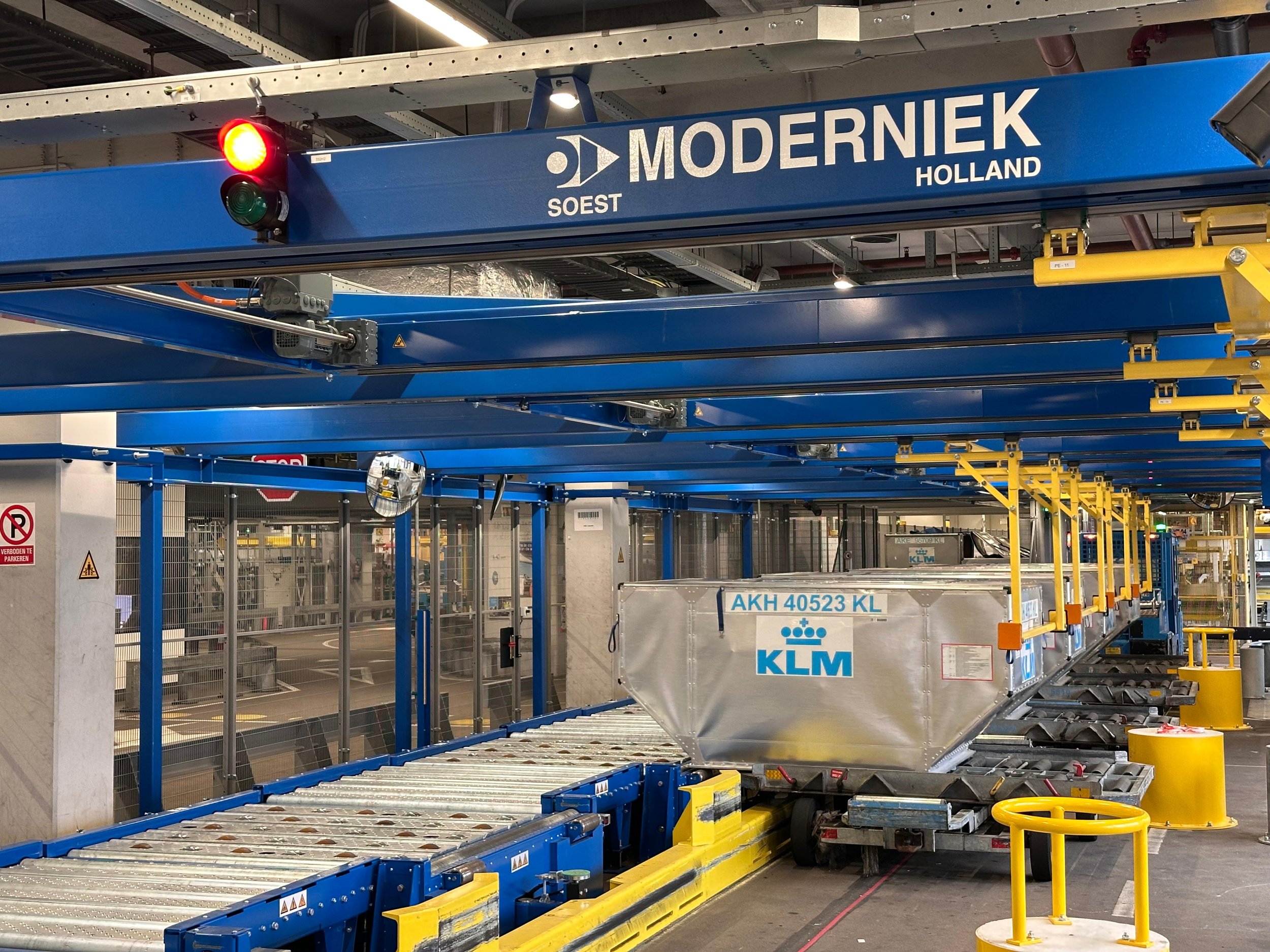 Efficient ULD handling