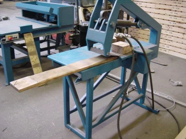 Pallet Block Breaking