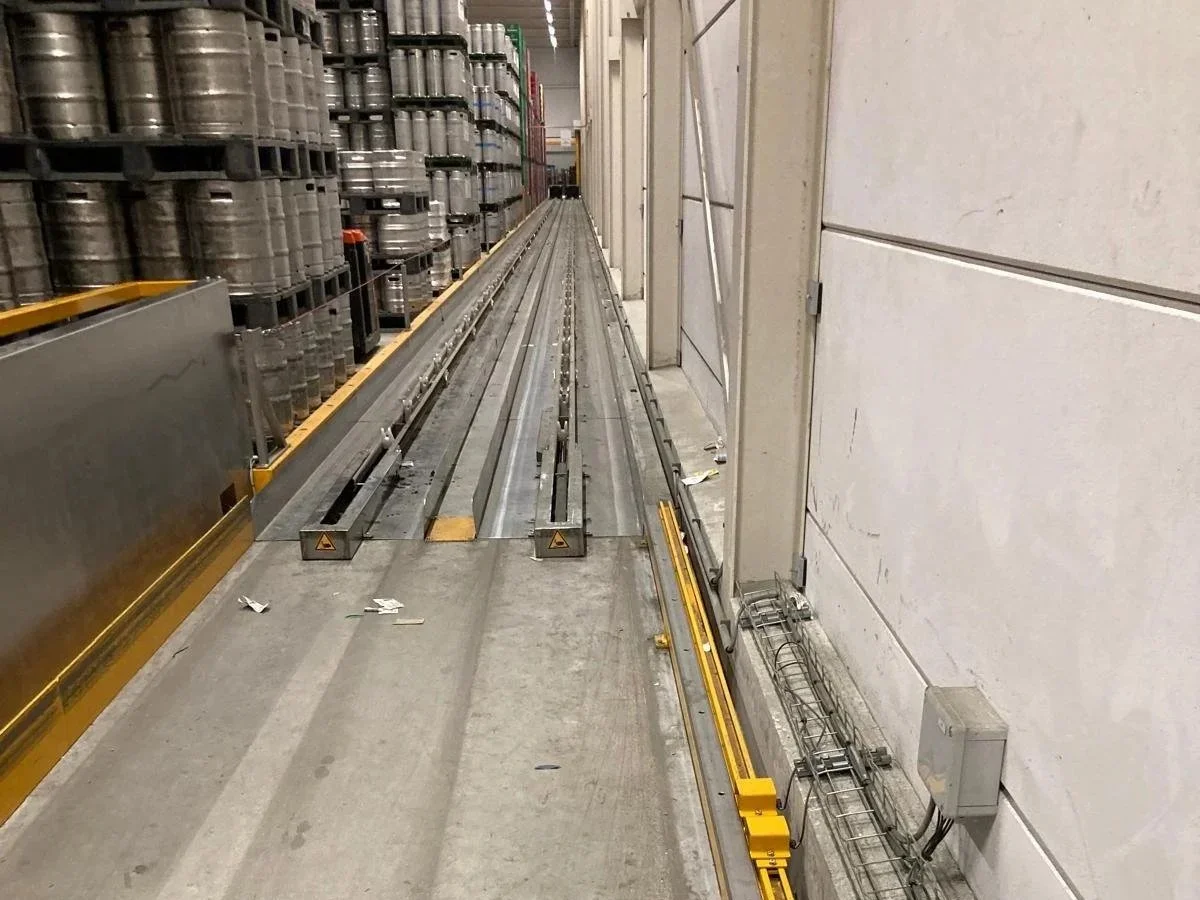 Roll Container Transport