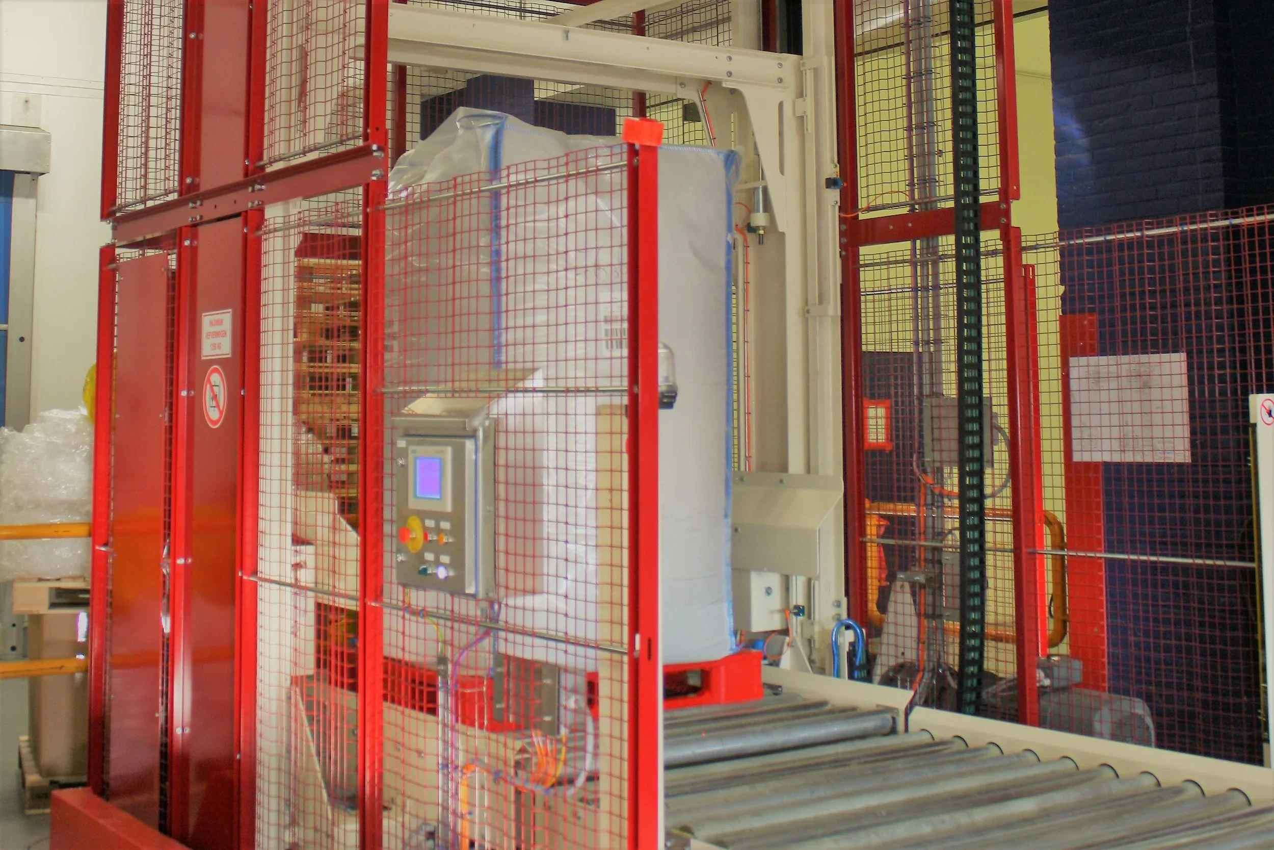 Double-Column Pallet Lift