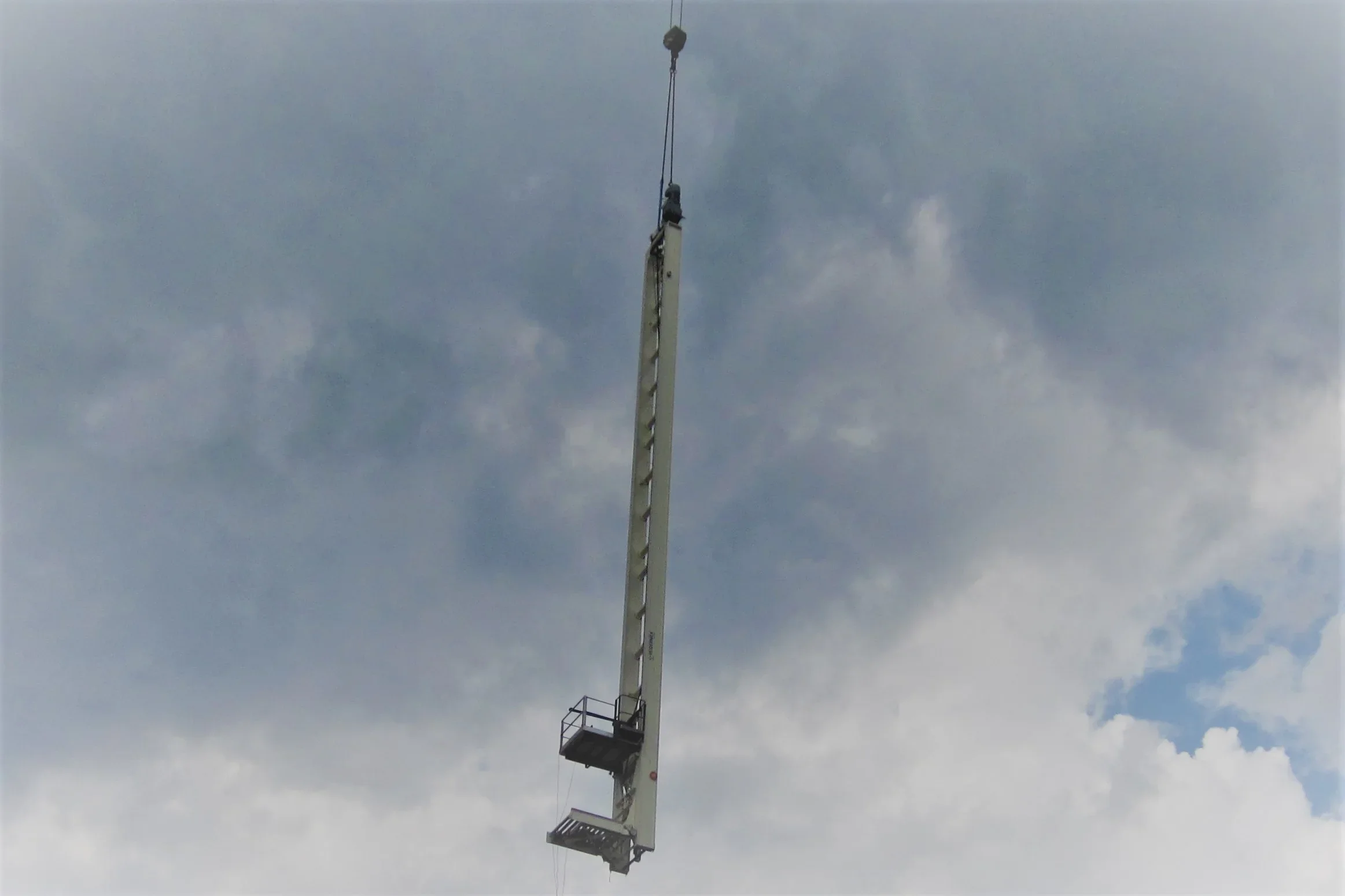 High-Rise Pallet Lift System