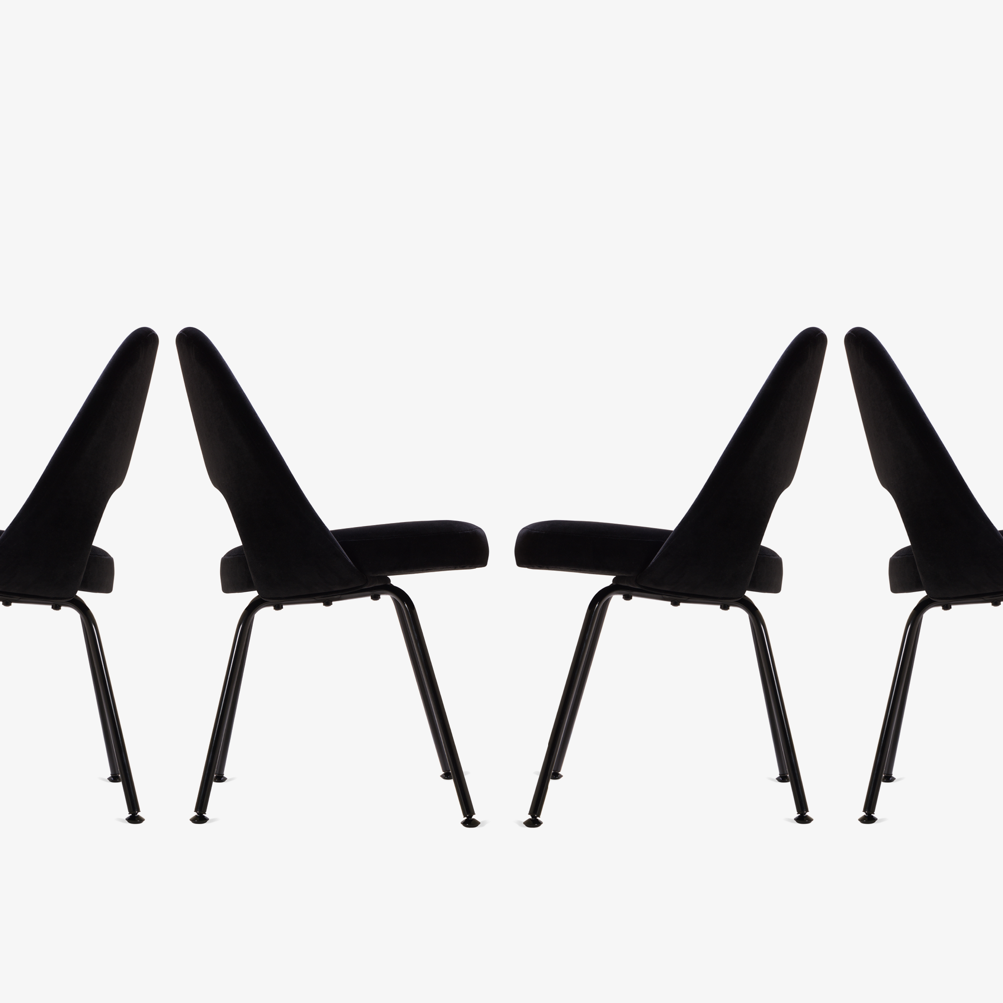 Knoll Saarinen Executive Armless Chair, Black Edition