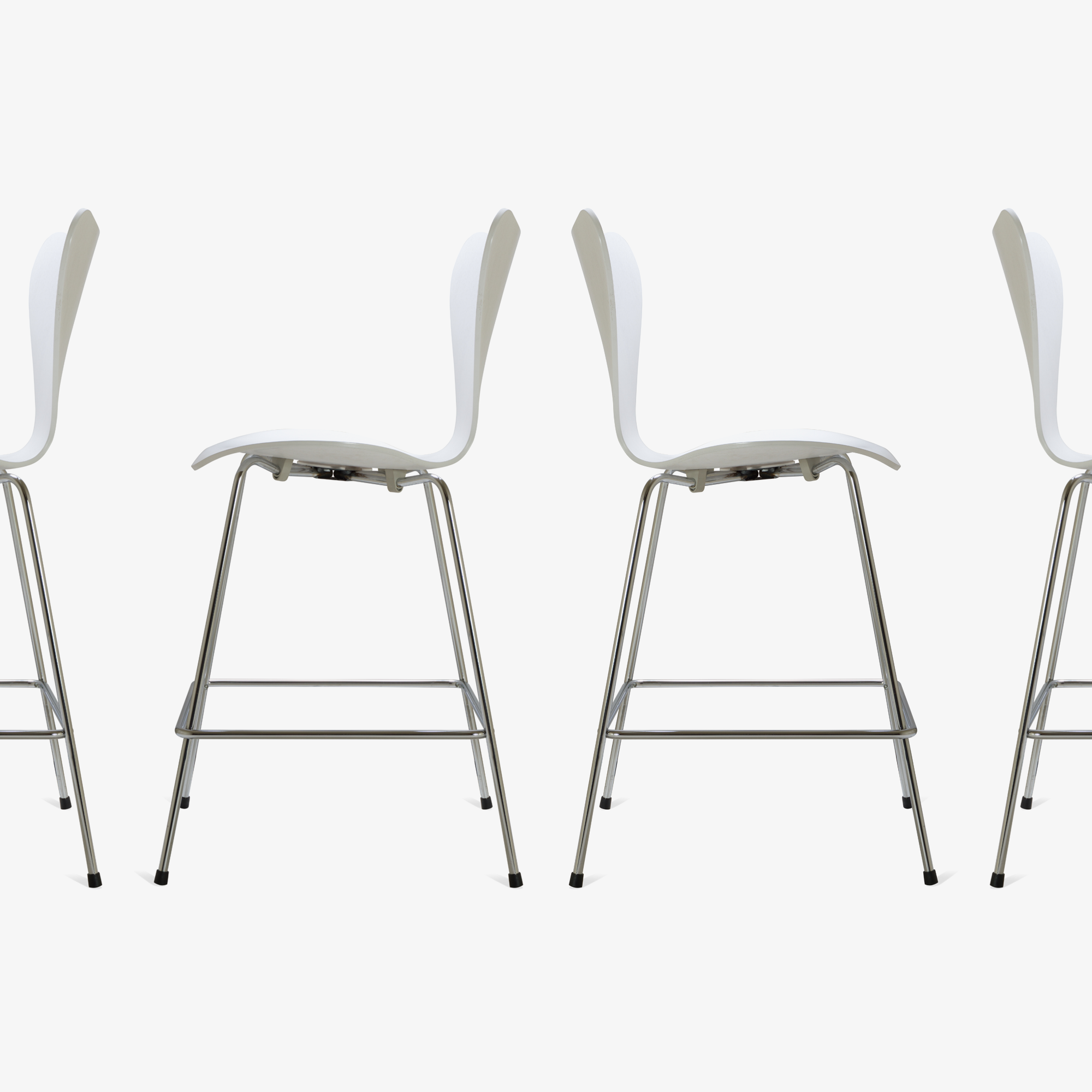 Series 7 Counter Stools in White Ash by Arne Jacobsen for Fritz Hansen, Set of 104.png