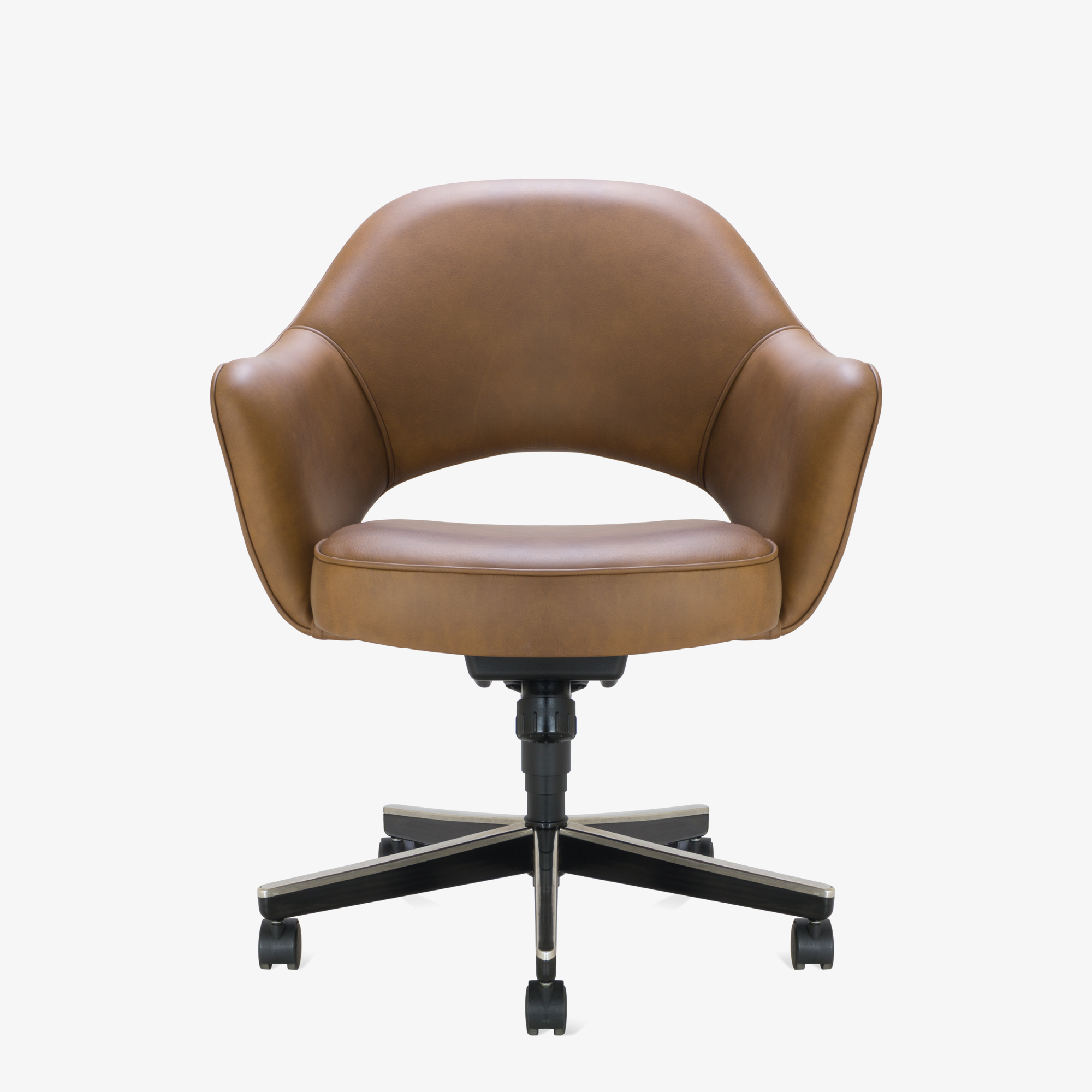 Saarinen Executive Arm Chair in Leather