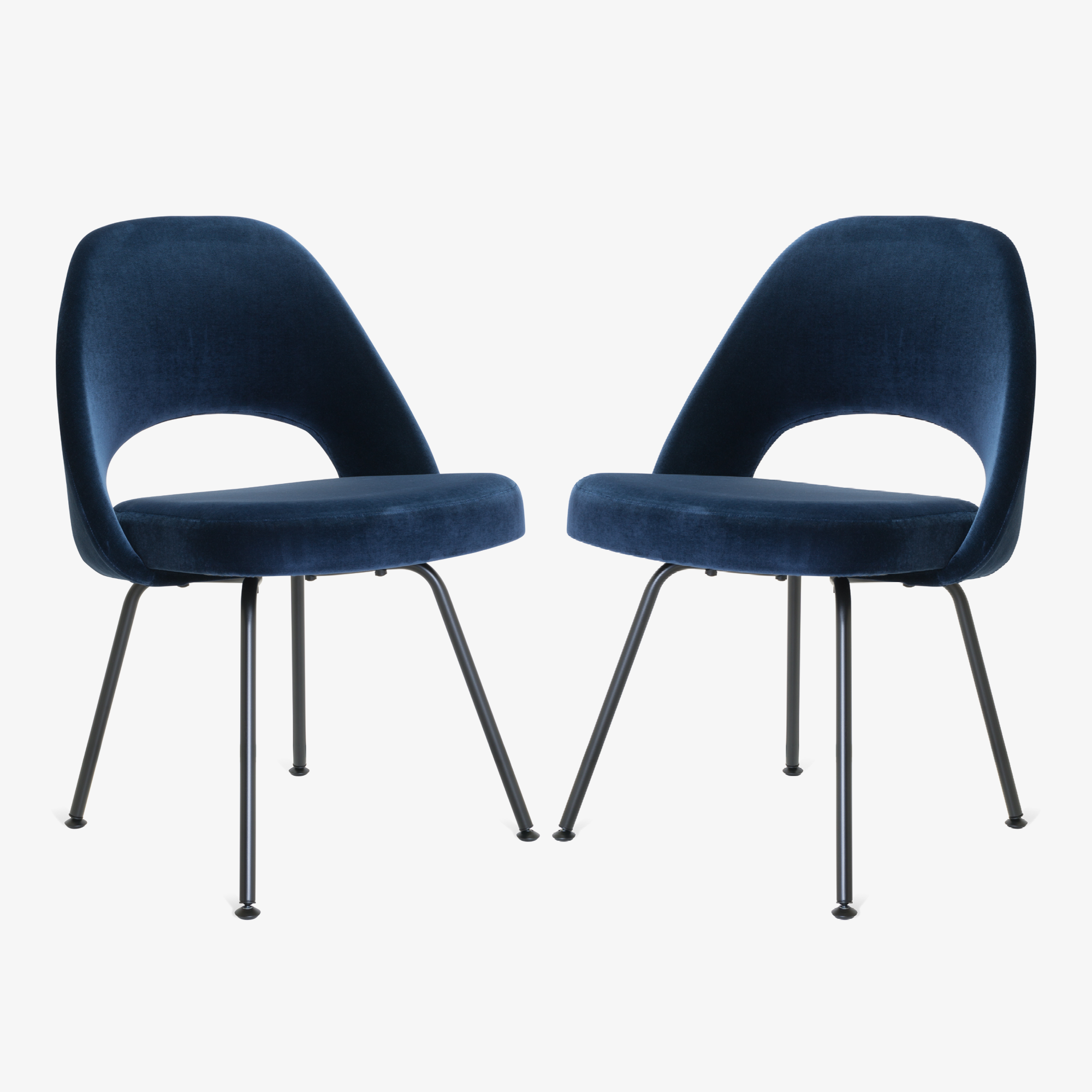 Saarinen Executive Armless Chairs in Navy Velvet, Black Edition3.png