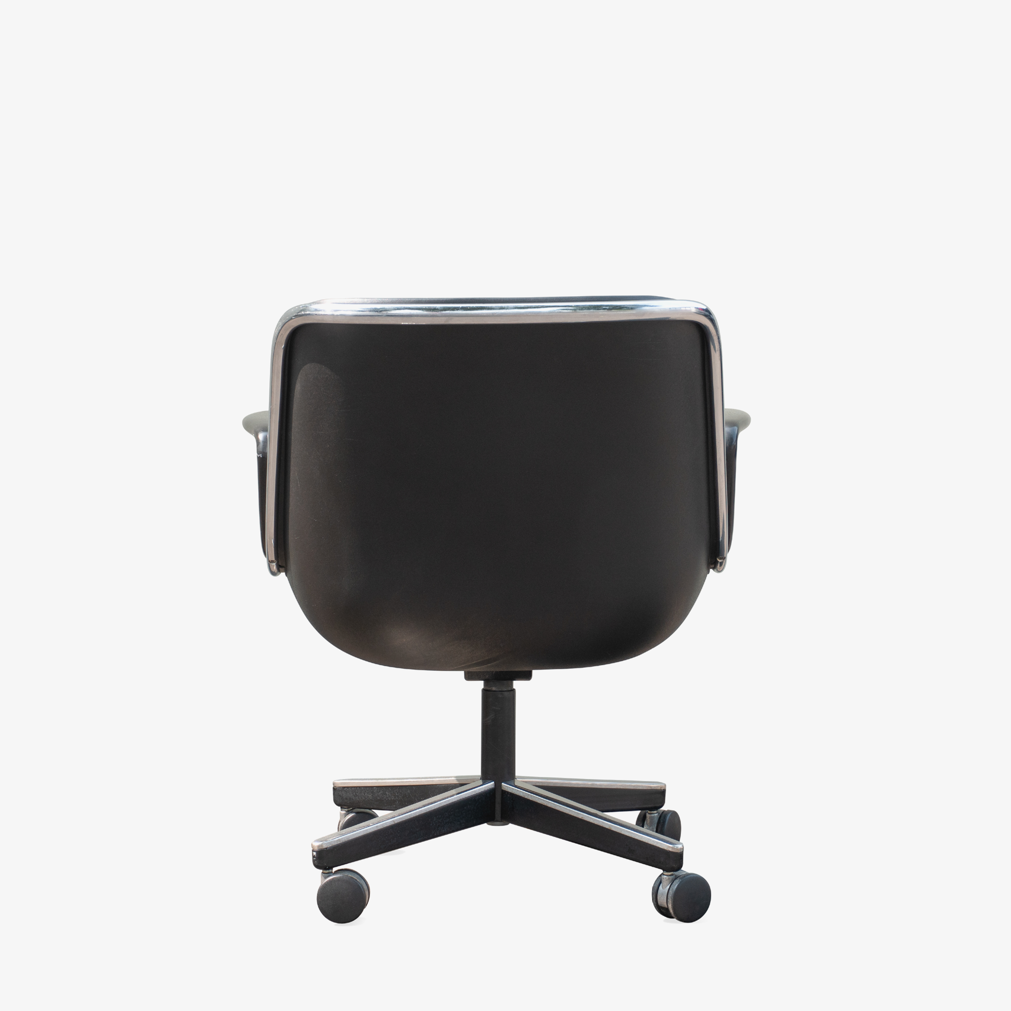 Pollock Executive Chair in Black Leather by Charles Pollock for Knoll - Square2.png