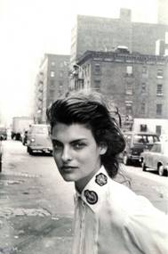 Linda Evangelista pour Aspesi