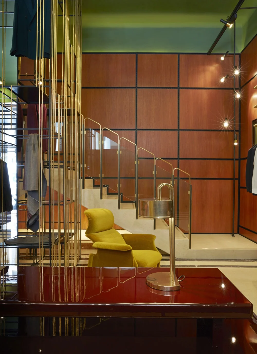 BOGLIOLI shop Milan.jpg