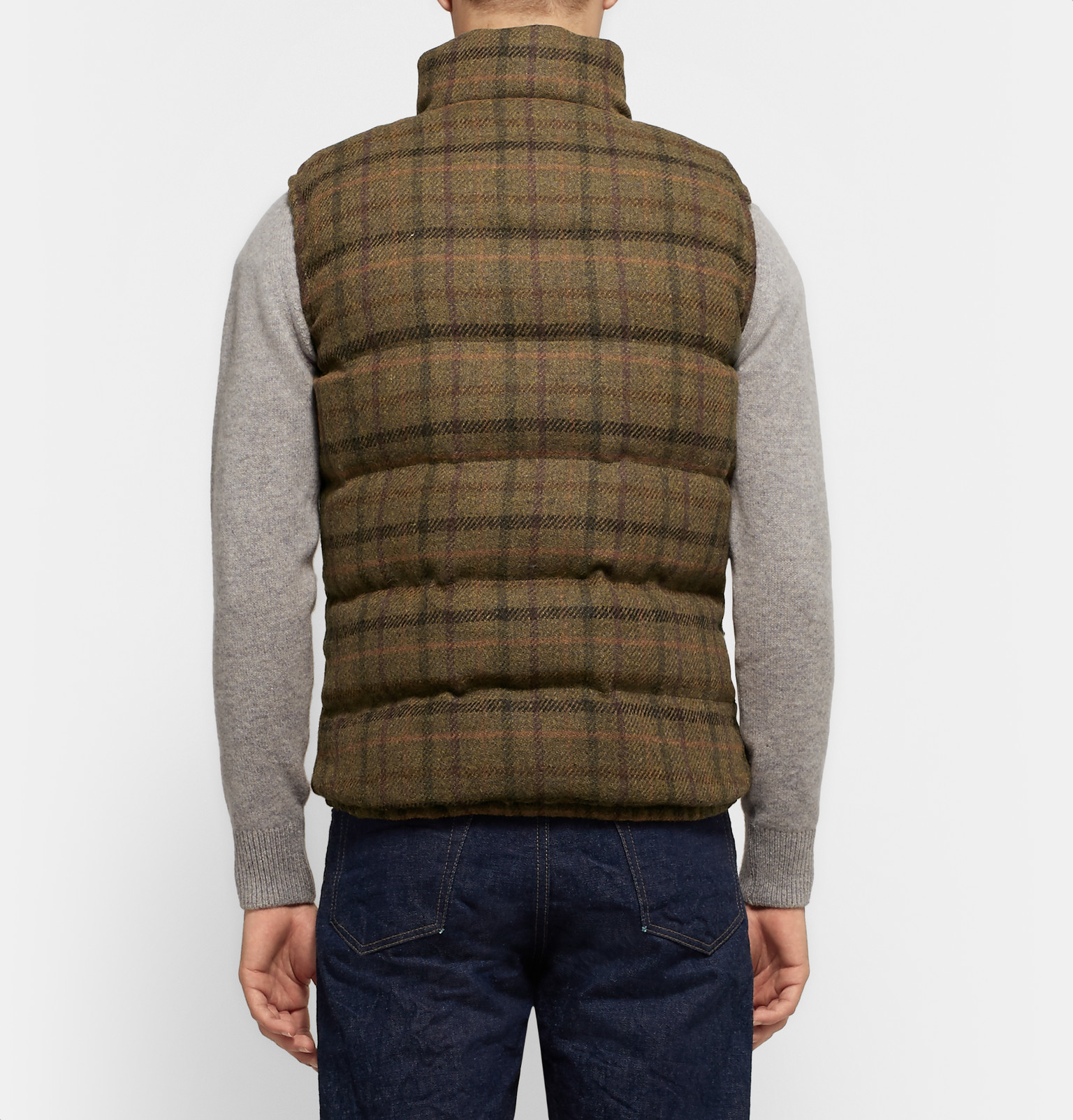 aspesi-army-green-quilted-checked-harris-wool-tweed-down-gilet-green-product-0-770504310-normal.jpeg
