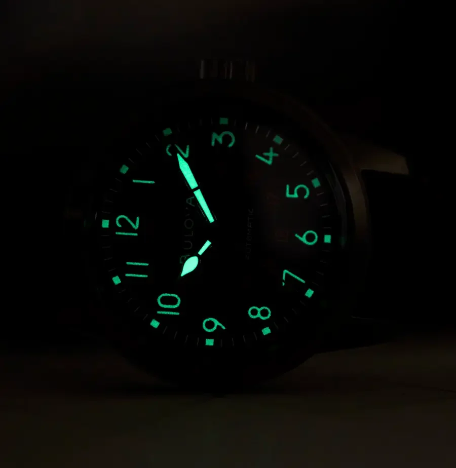 Bulova_Hack_98A255_black_green_008_crop-v1654199576195.webp