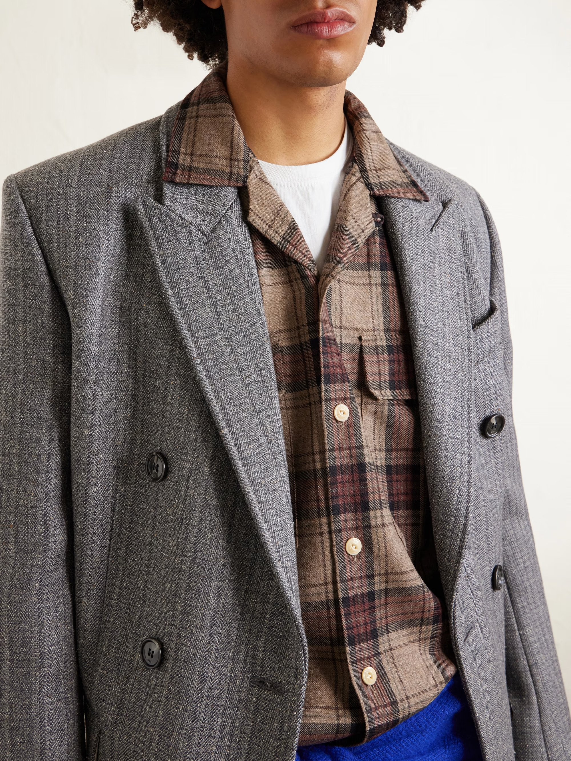 button drakes s.jpeg