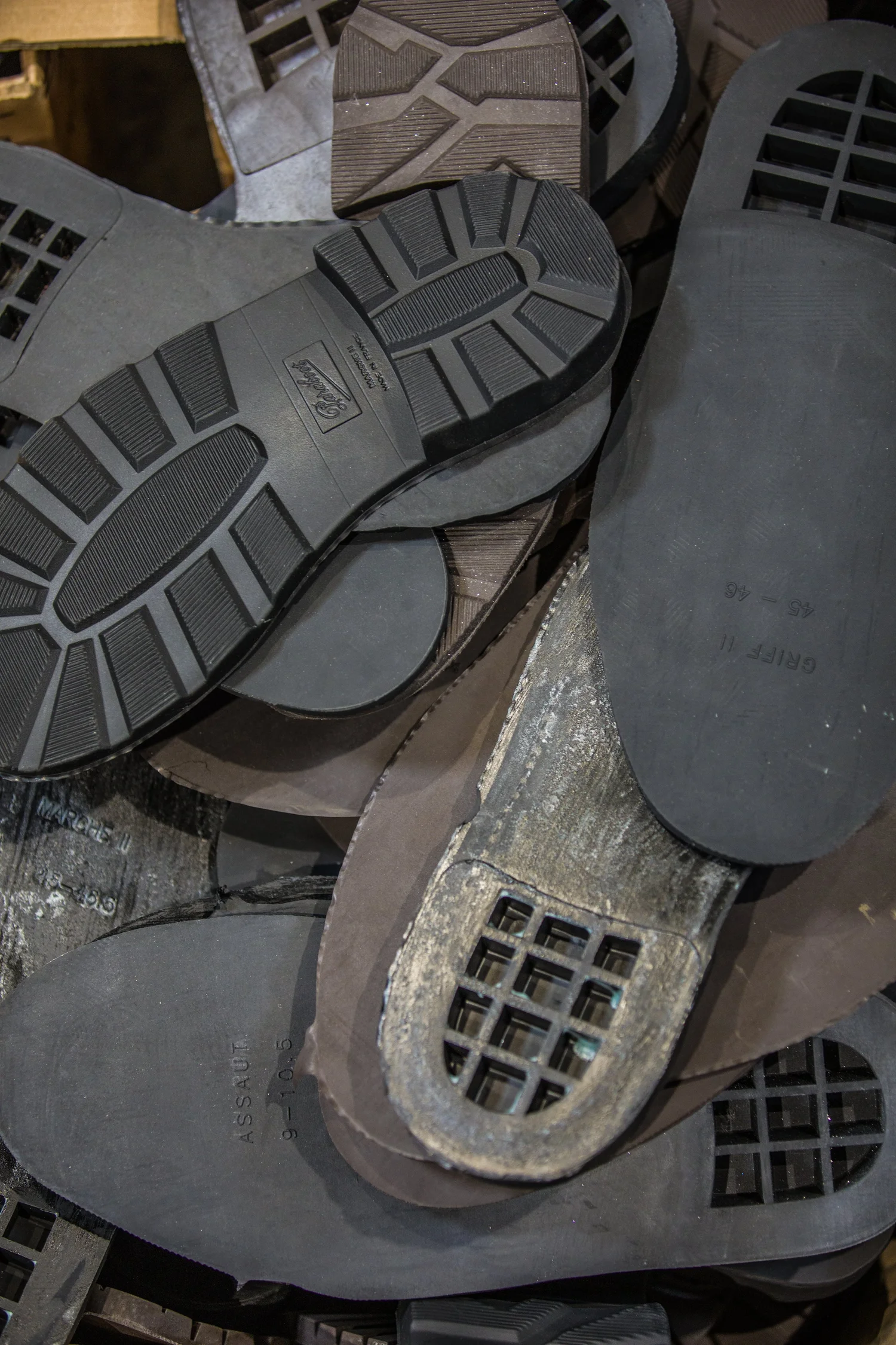 A guided visit to the Paraboot factory in SaintJeande Moirans — Les Indispensables