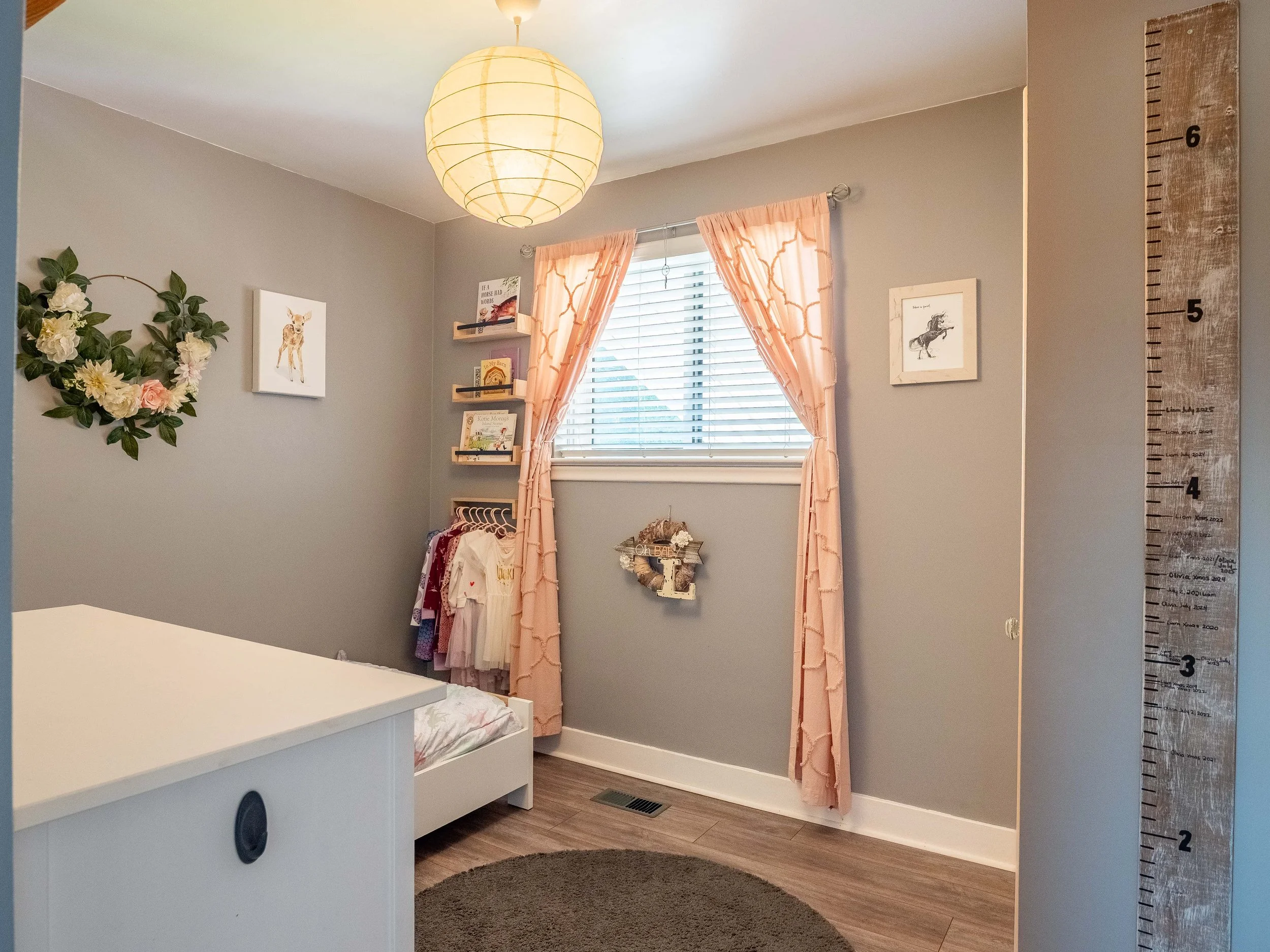 423 Grantham Ave-13.jpg