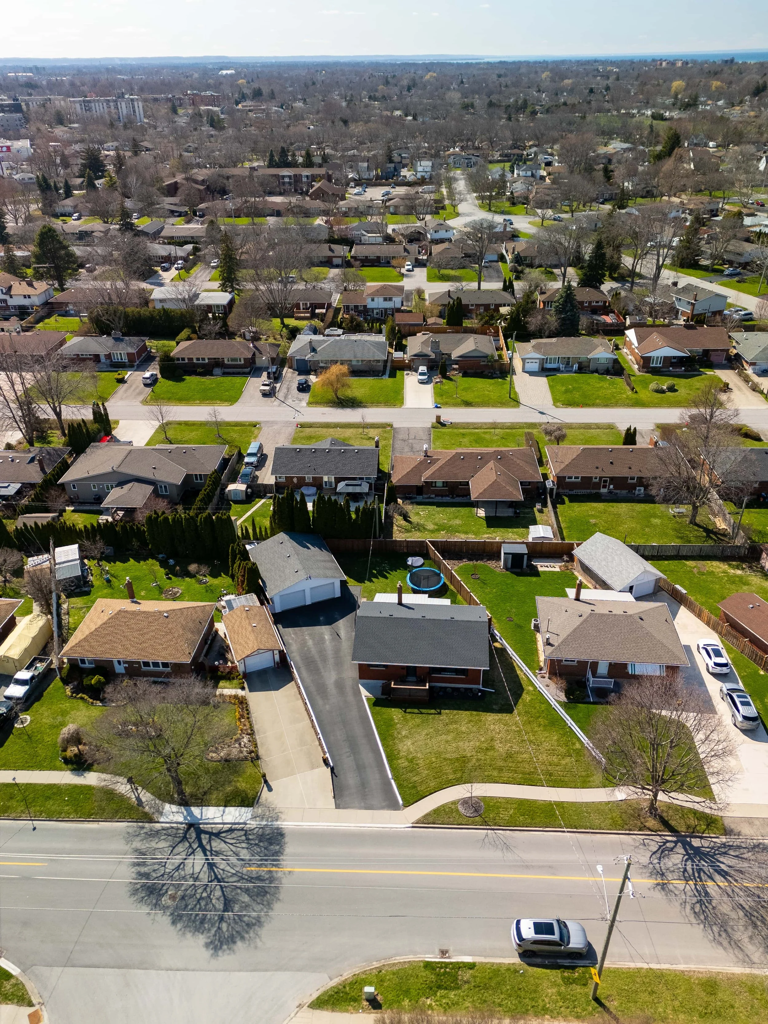 423 Grantham Ave-34.jpg