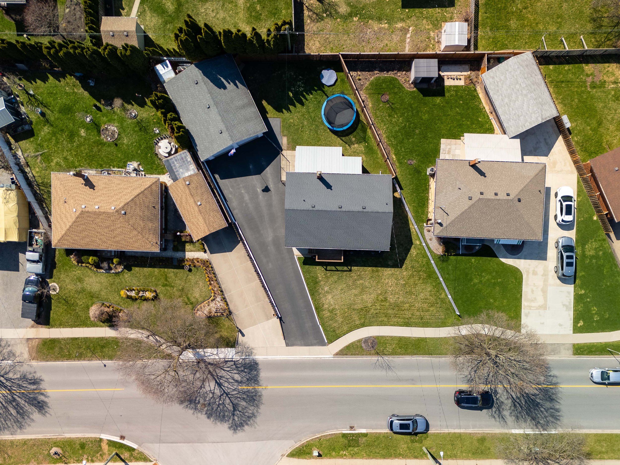 423 Grantham Ave-38.jpg