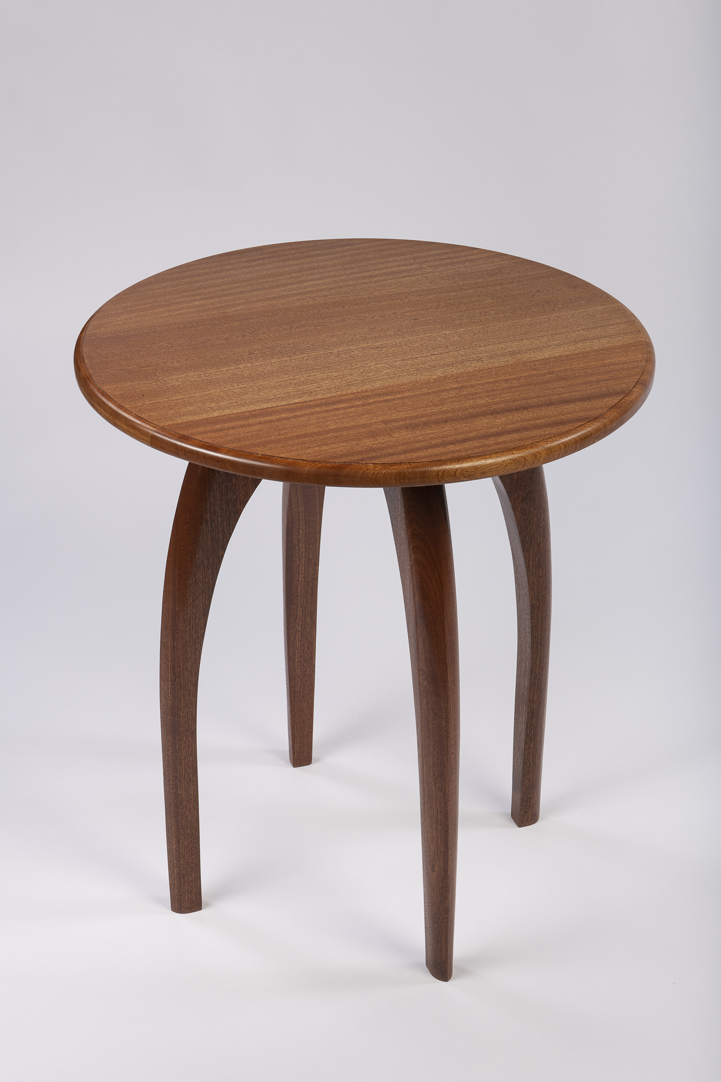 Spelele Side Table