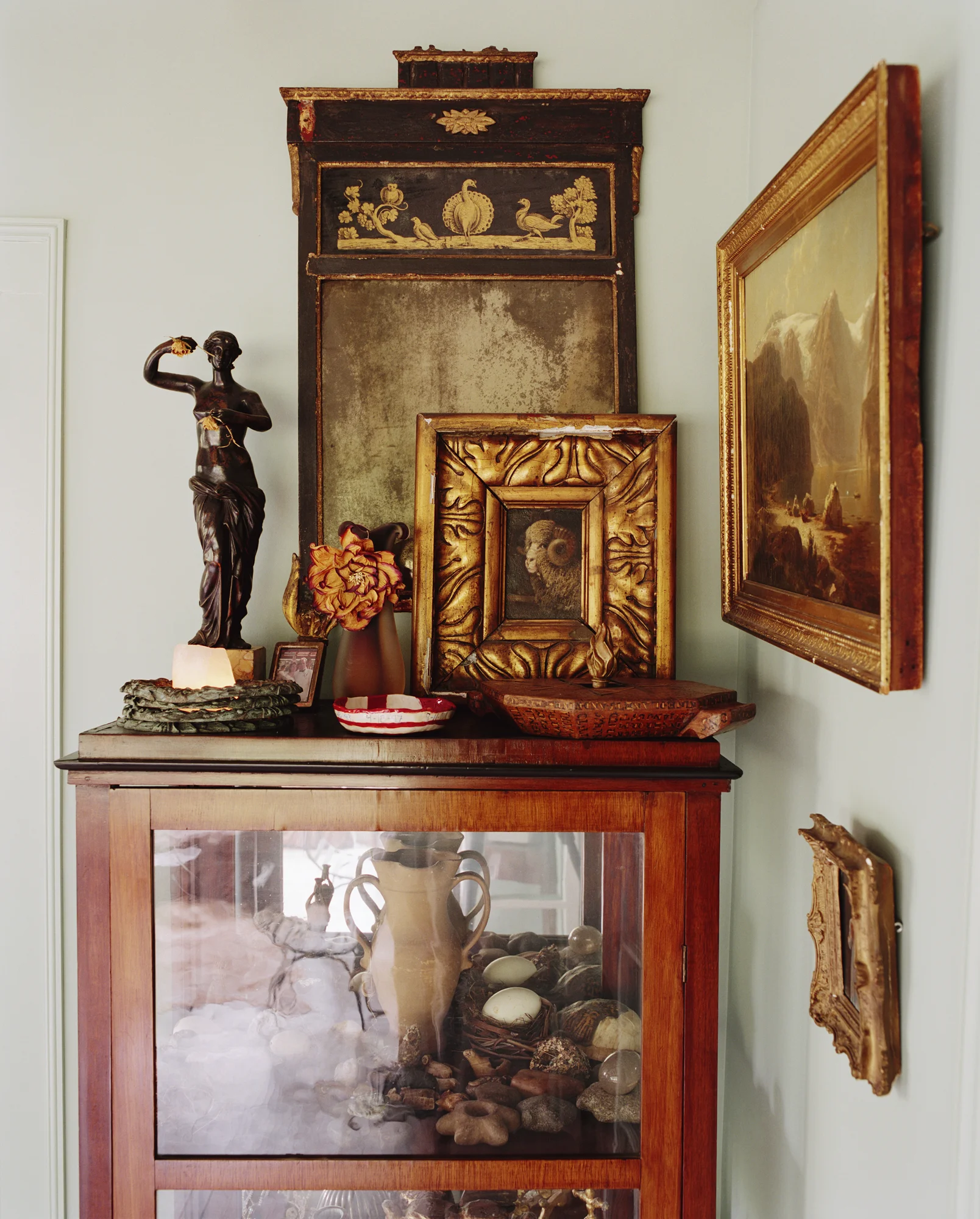 House and Garden Magazine