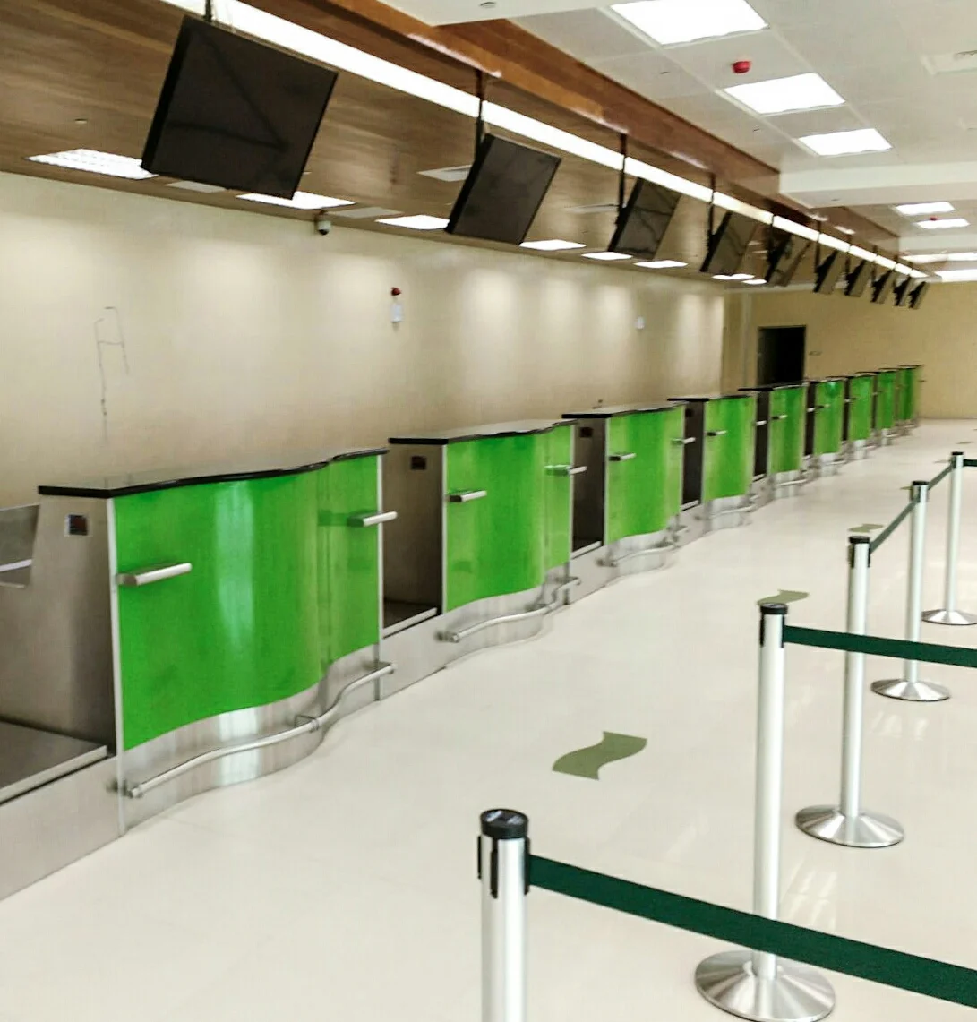 Departure Check In. Photo credit: Len Hornsey
