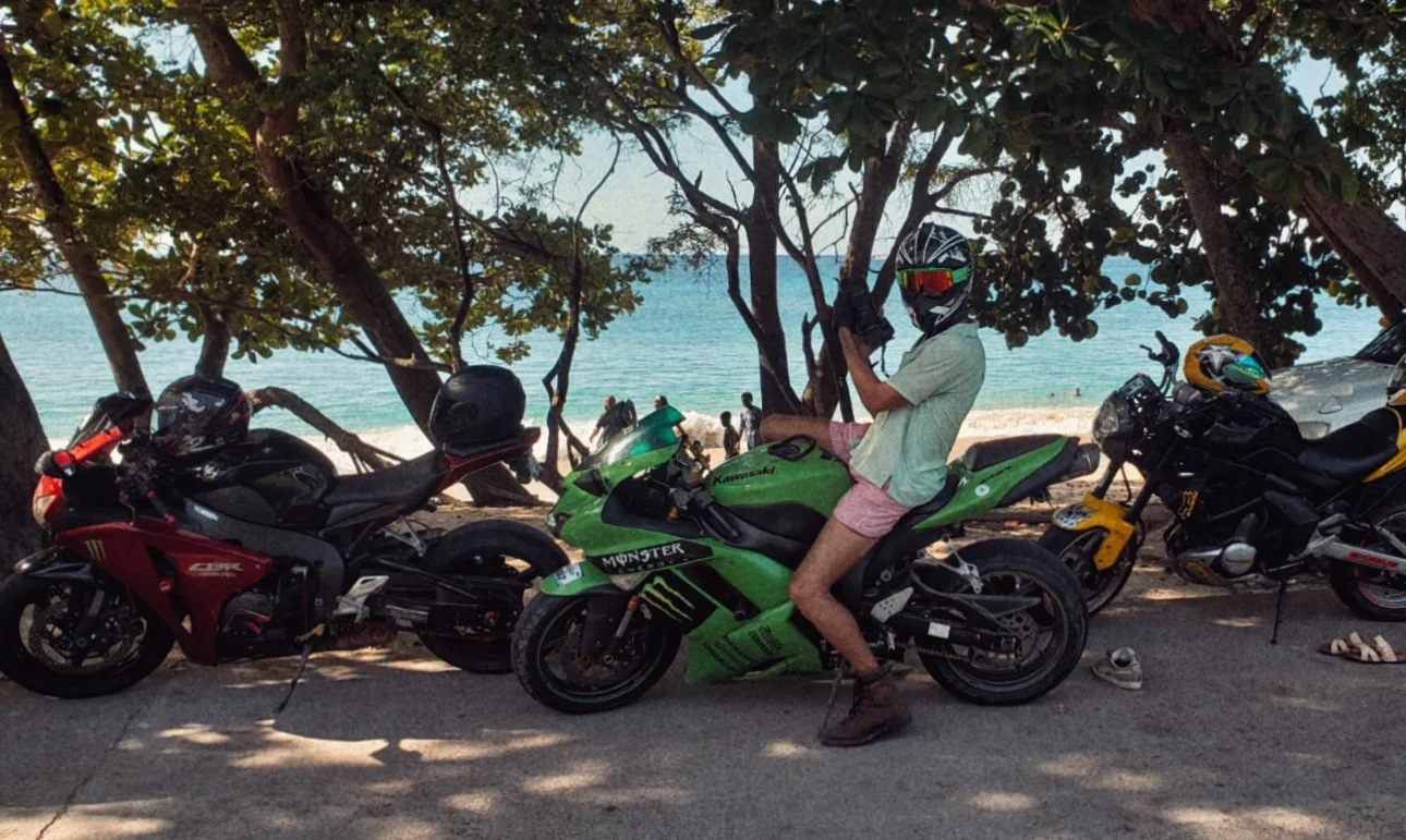 Hornsey On The Kawi. - p.c. Mich