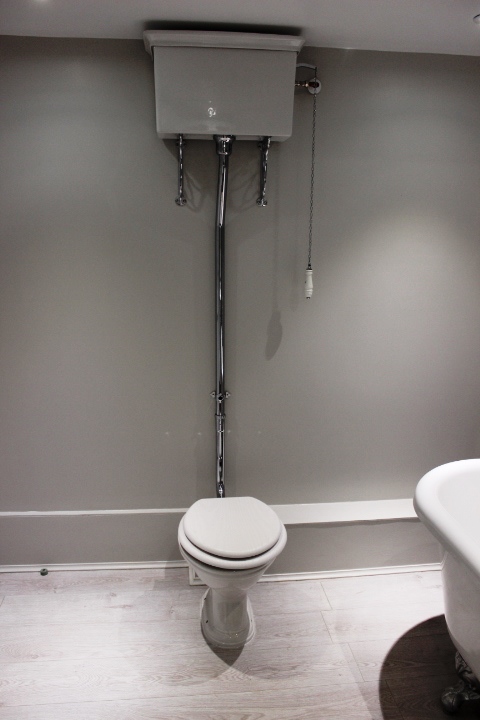 Toilet3.JPG